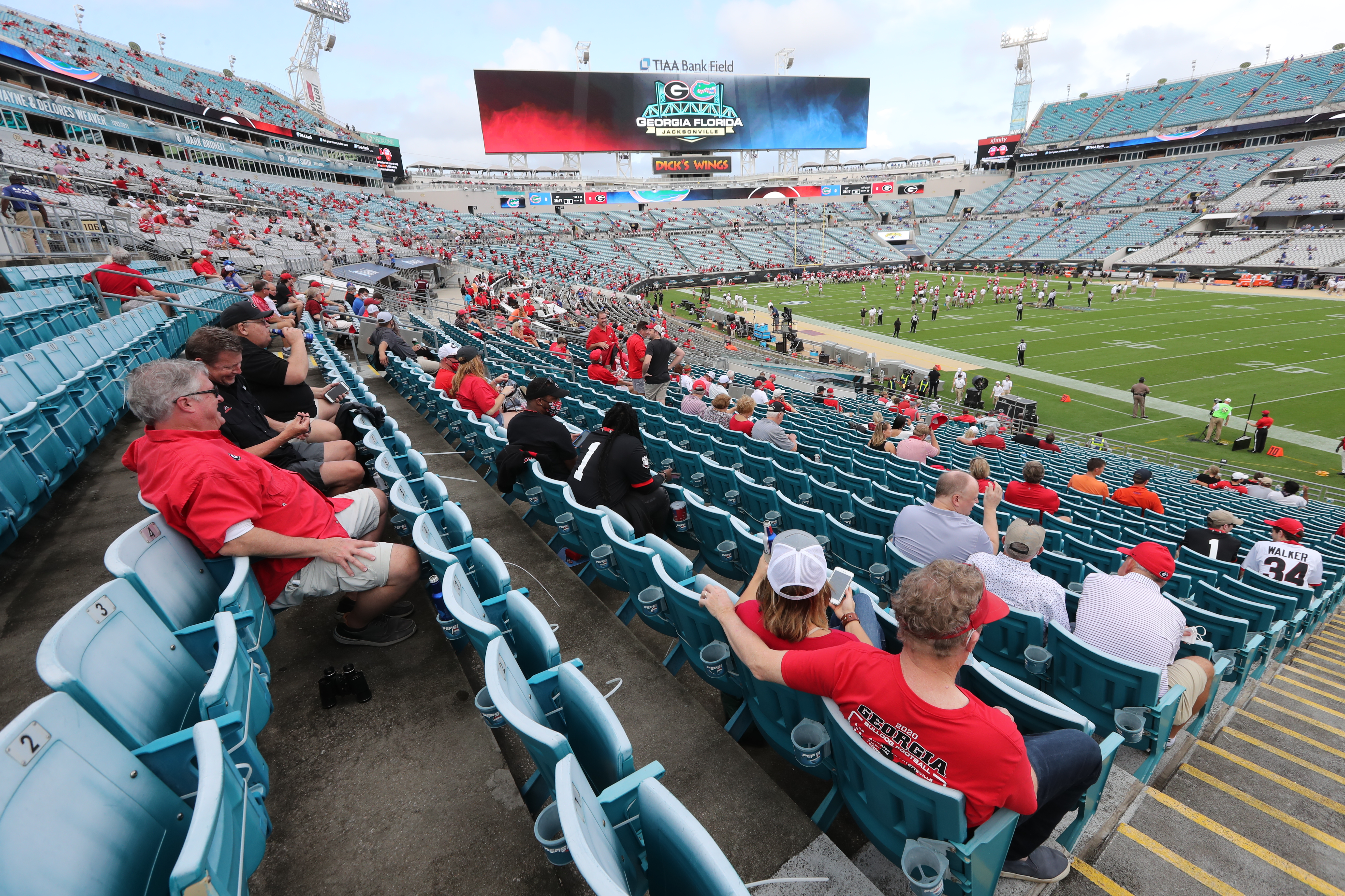 Jacksonville stadium capacity reduced for NFL games. What it could mean for  UGA-Florida matchup.