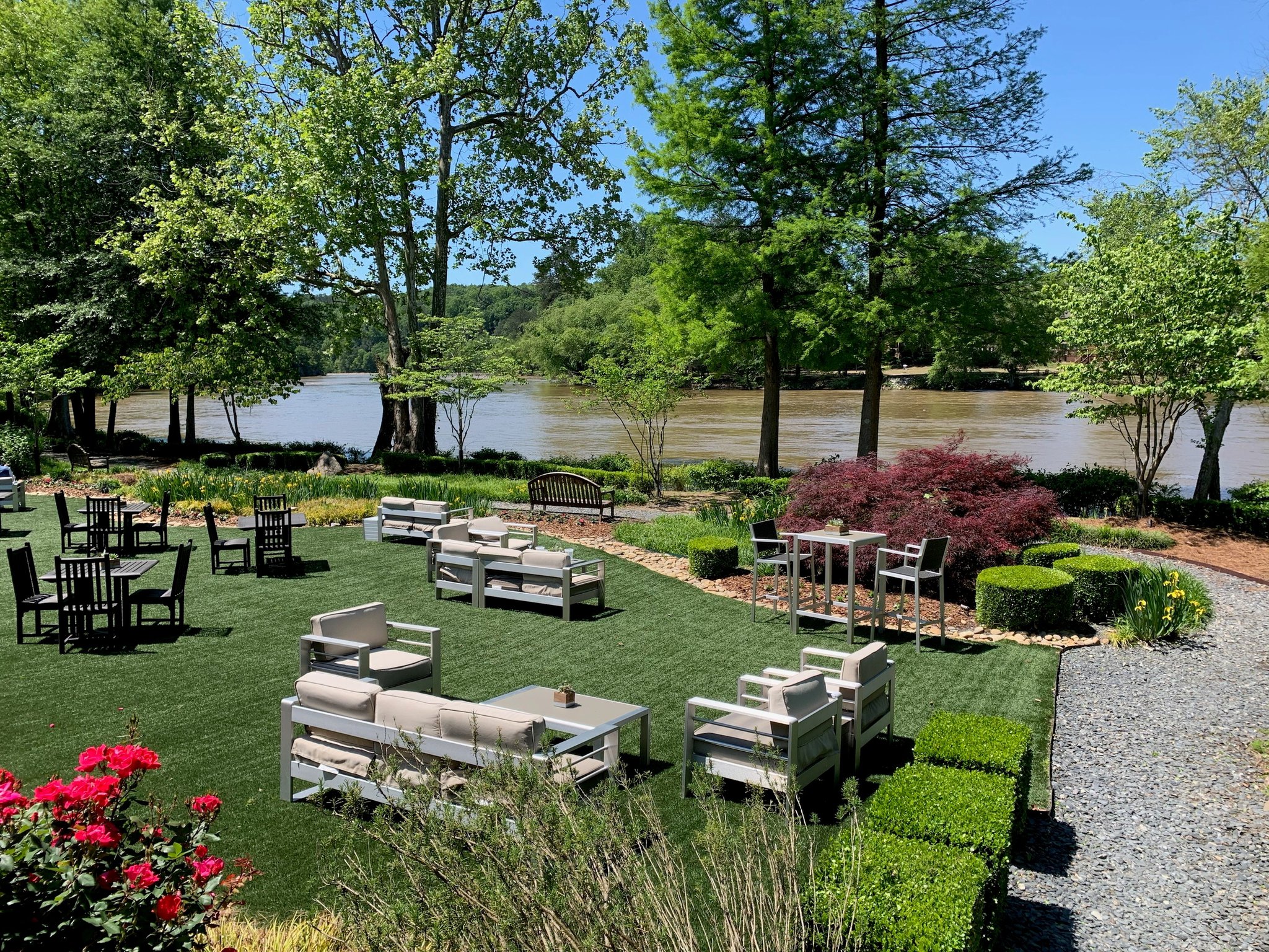 Ray’s on the River has opened for dine-in service. Seating at its vast outdoor space has been modified for social distancing. CONTRIBUTED BY ALEX BEBIAK
