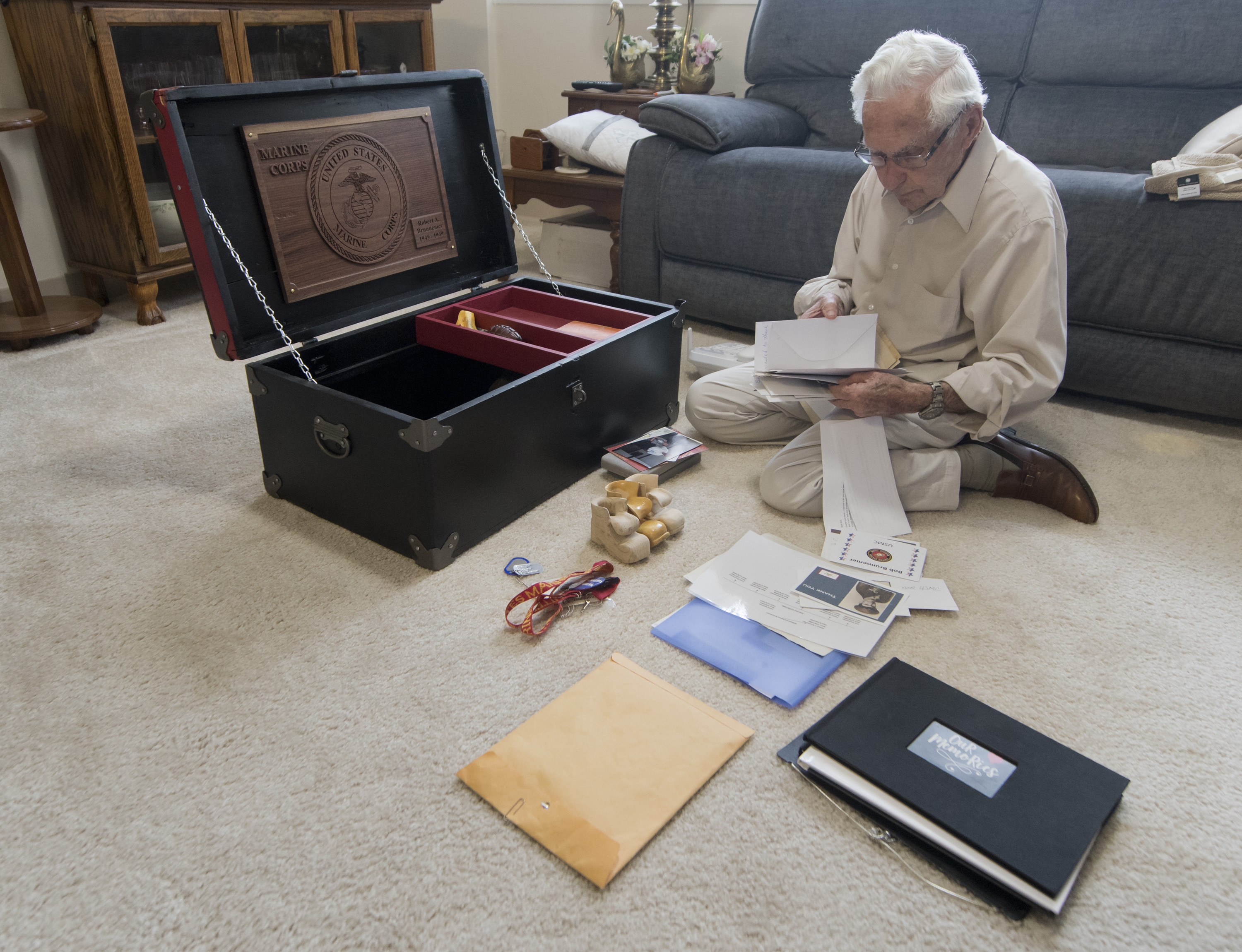 WWII vet's missing Marine Corps jacket will return to him