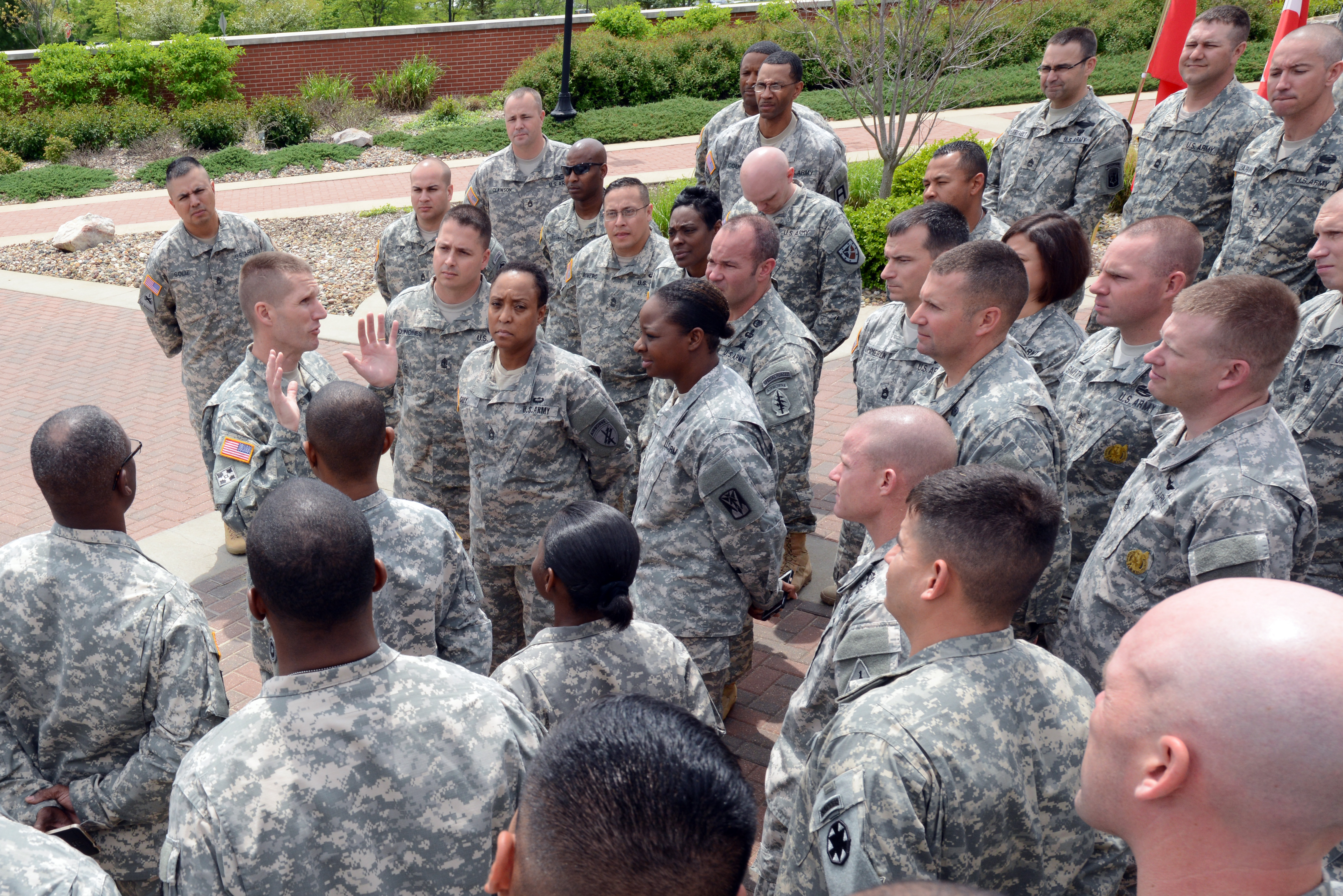 Marine staff NCO's resolve led to hairstyle changes