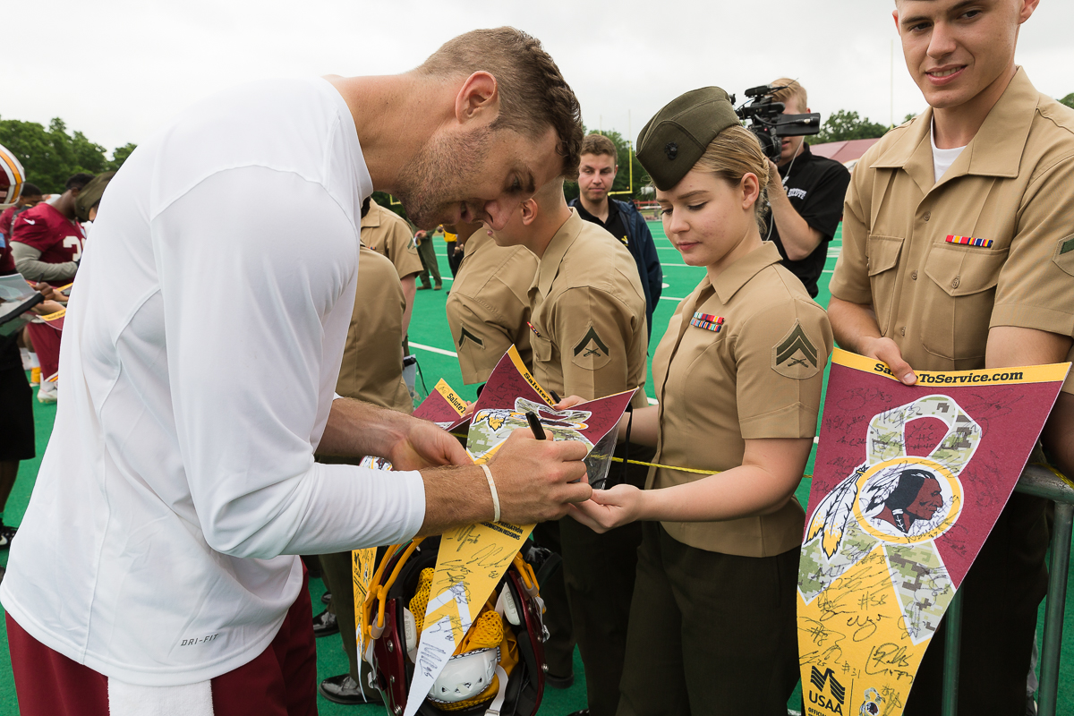 Redskins salute the military, Article