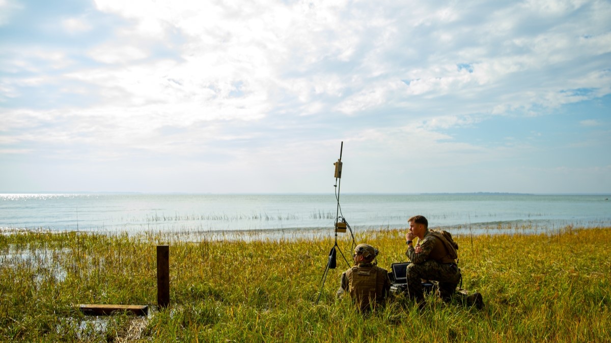 US troops honored for seizing 2M pounds of explosives in