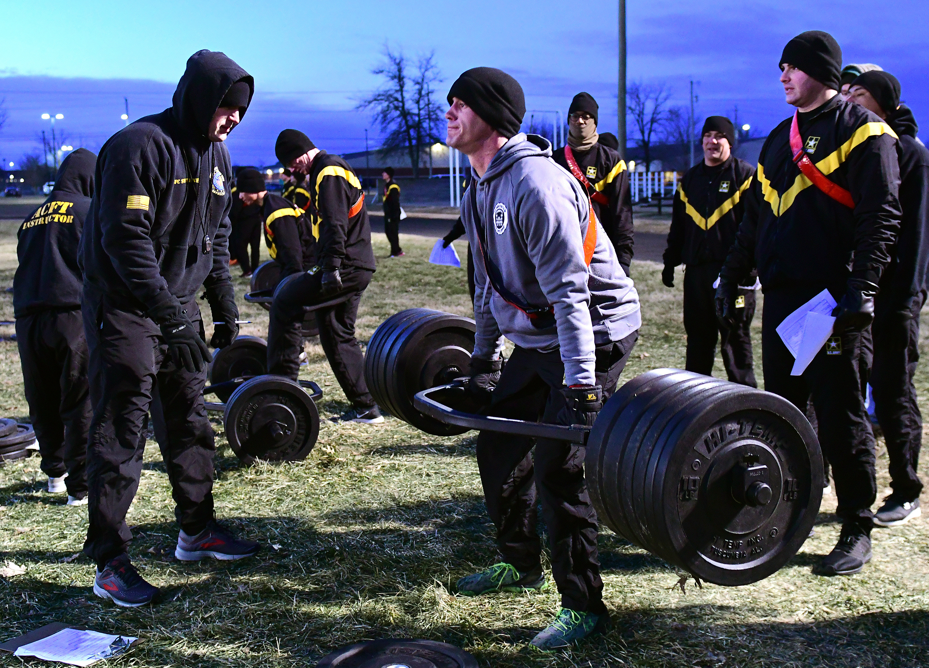 Senators ask for pause on Army's new fitness test, call it 'premature