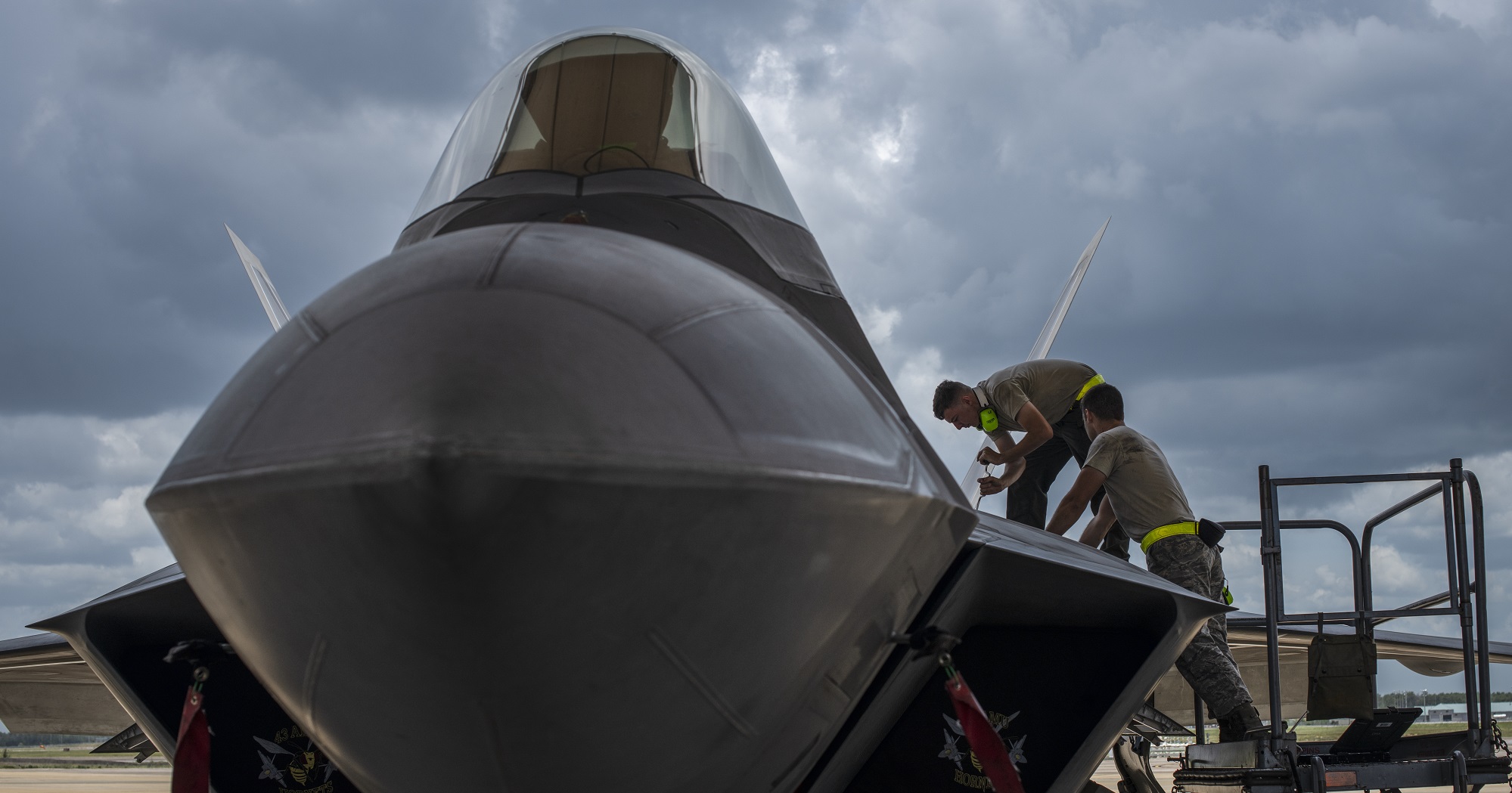 Sloppy maintenance culture, multiple errors caused F-22 to overheat,  investigation finds