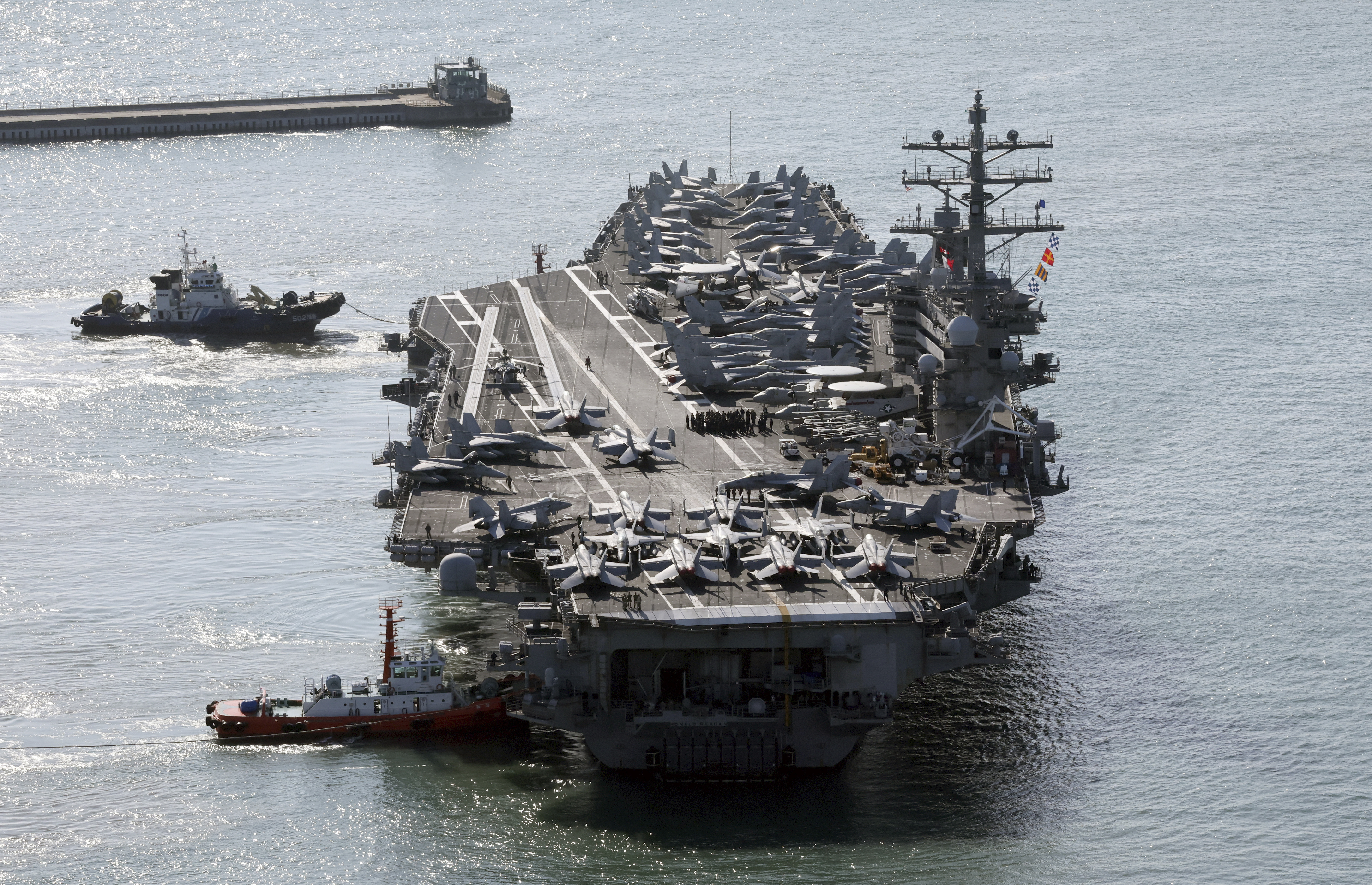 North Korea responds after US aircraft carrier arrives in South Korea