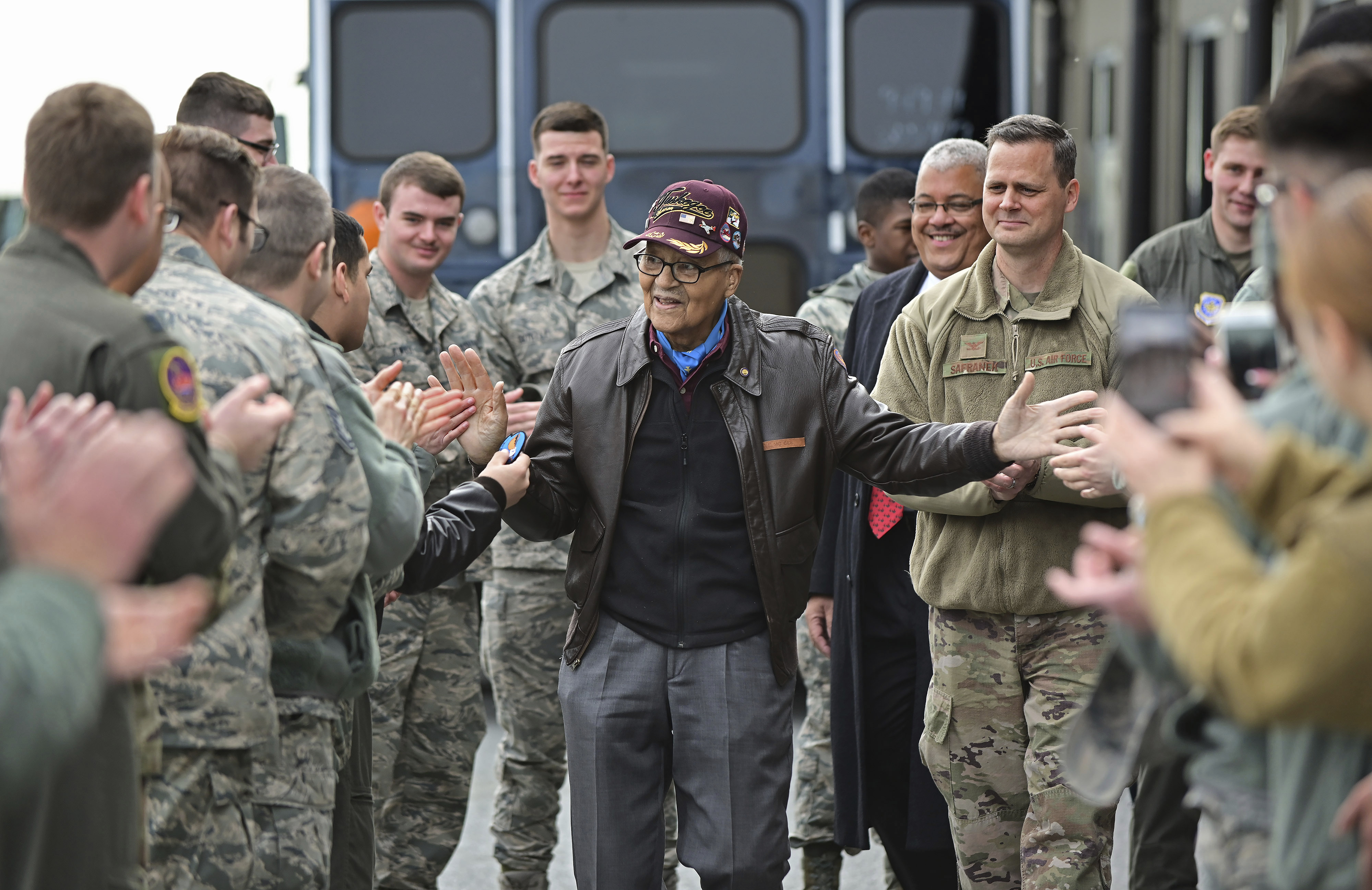 Military veterans get access to Super Bowl Experience