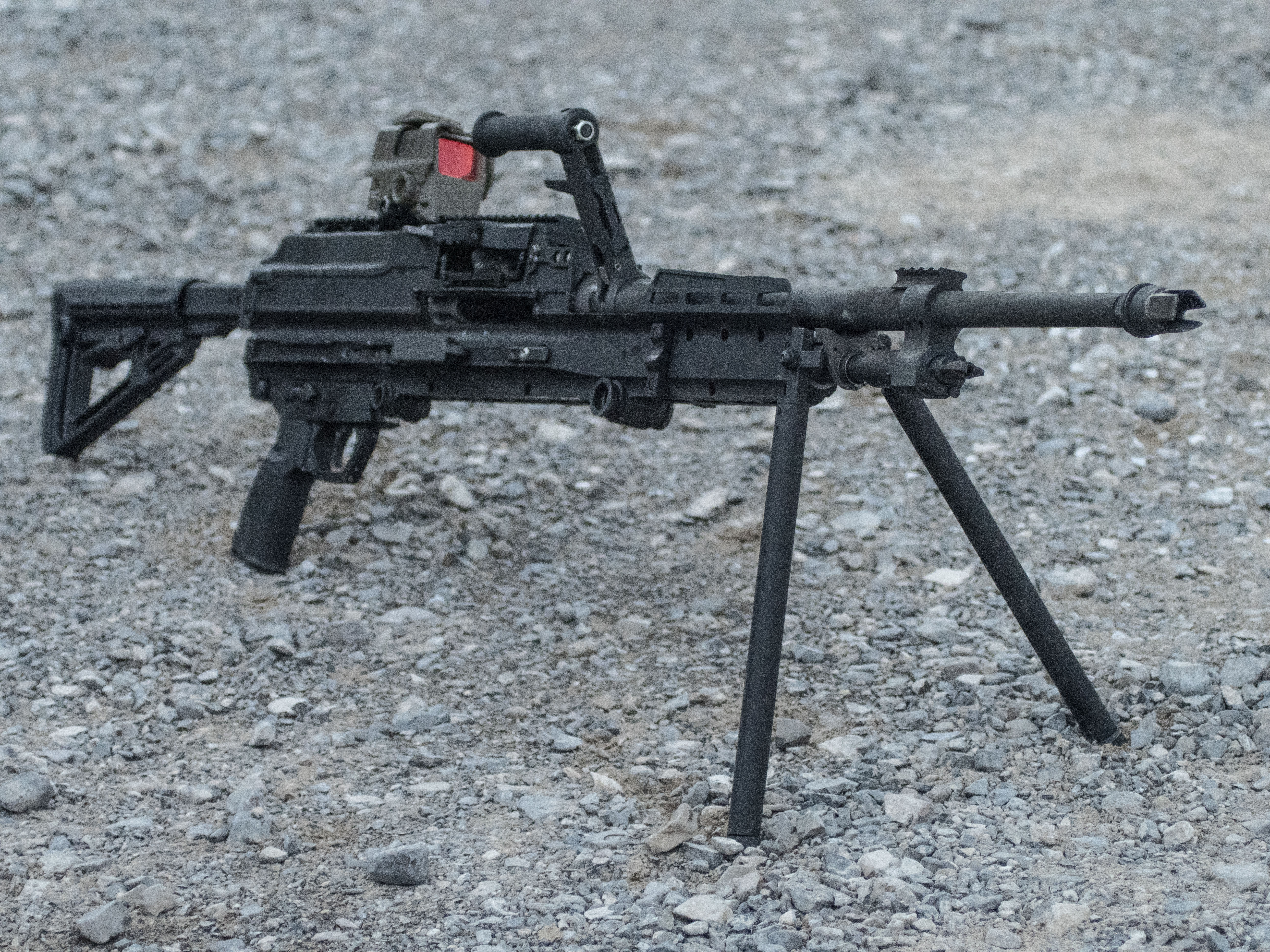 Here's One Of The Big Guns Competing To Be Socom's Next Lightweight Medium  Machine Gun