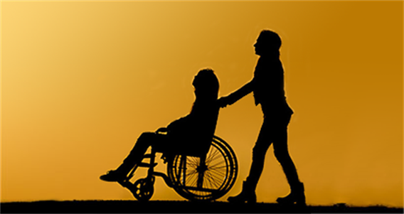 VA podaljšuje ugodnosti za oskrbovalce 'starejših' veteranov do leta 2028