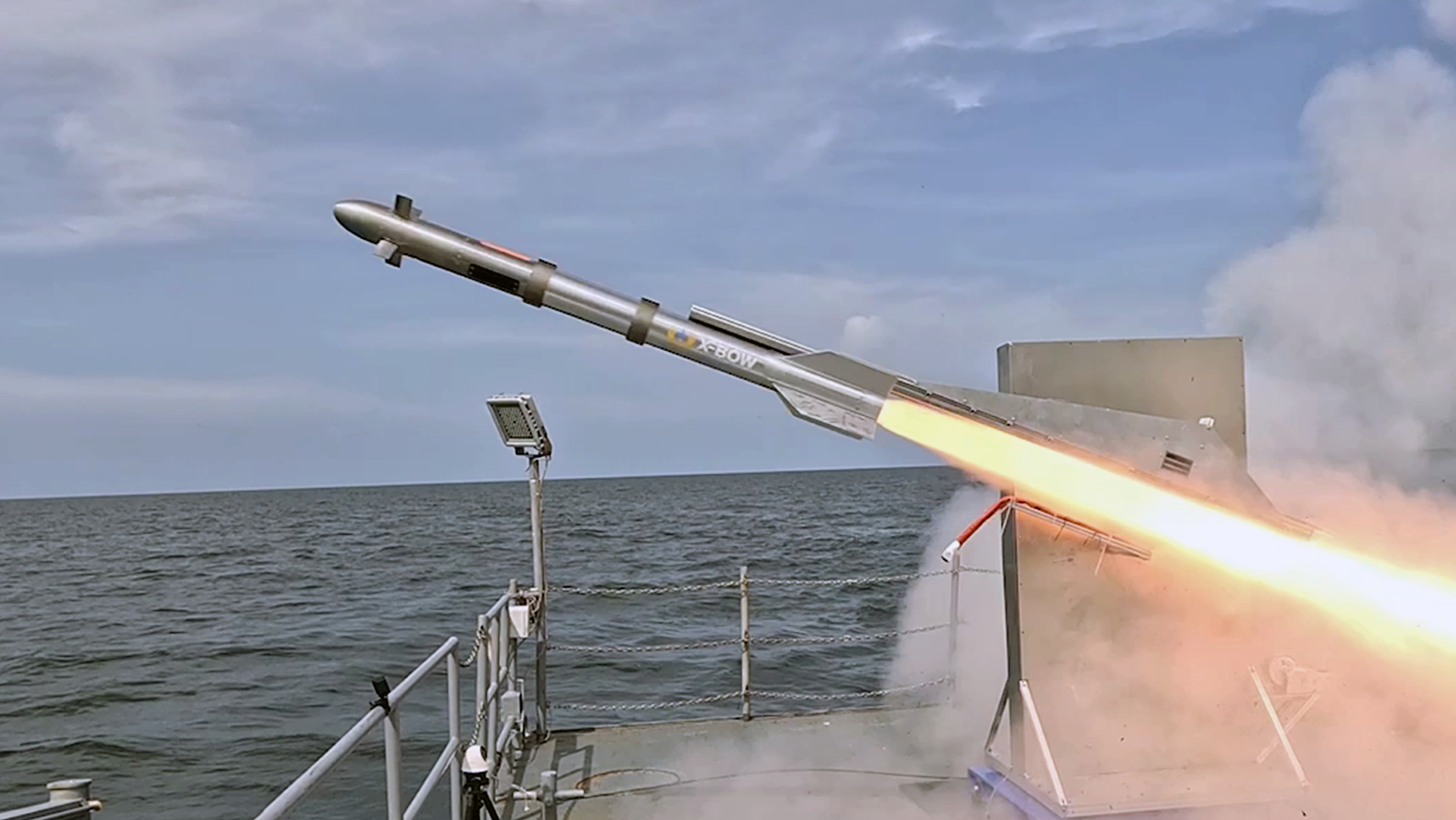 X-Bow, 100.000 doların altında bir drone interceptörü ile maliyet sorununu çözmeye çıkıyor