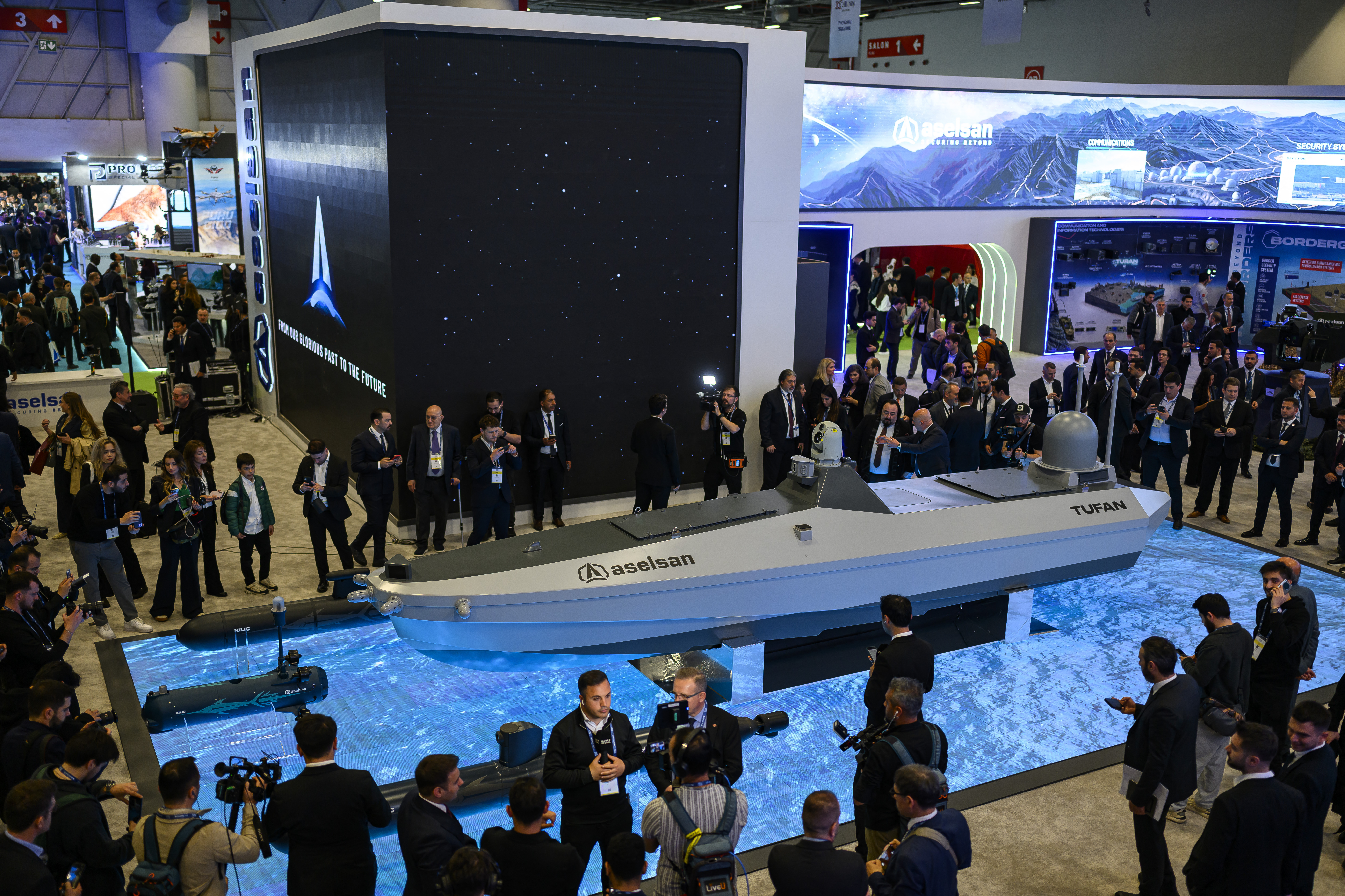 Turkey’s Aselsan eyes growth in networked, mass-producible weapons, CEO says