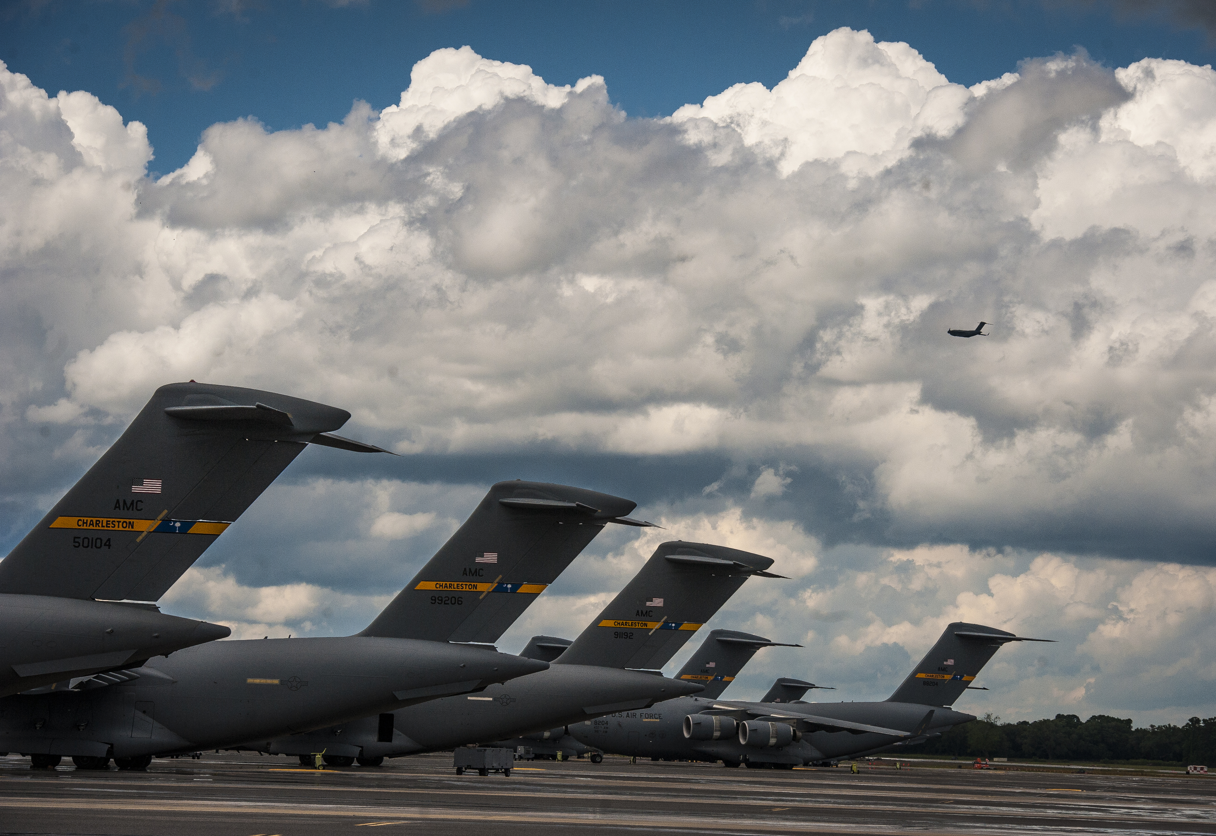 C-17, Kc-10 Crews Depart For Ultimate Reach In Spain