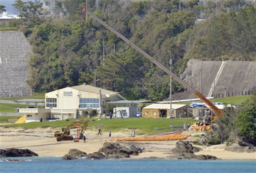 Okinawa governor lobbies U.N. body over base move