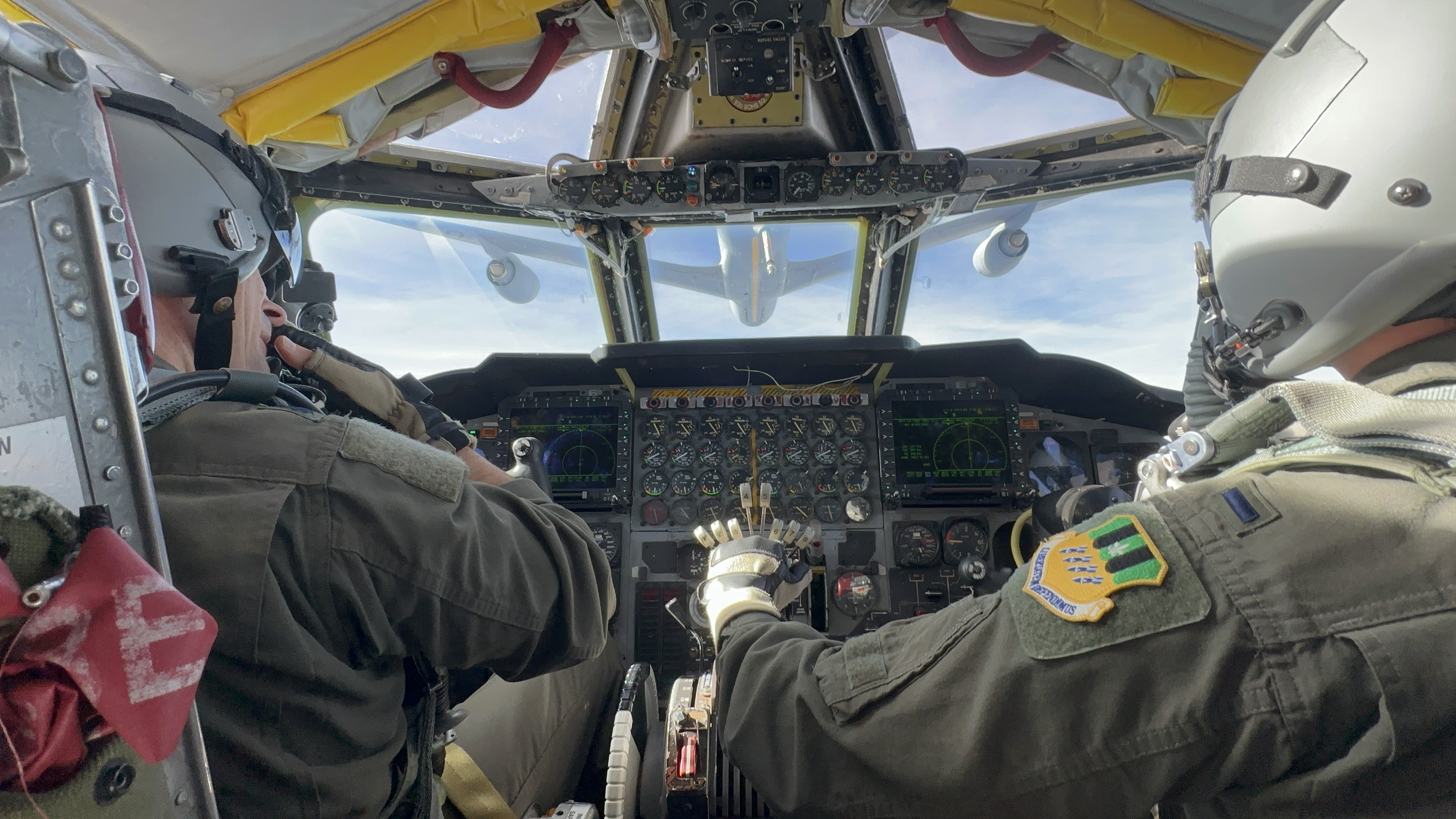 Ride along for a simulated bombing run in a B-52 Stratofortress 