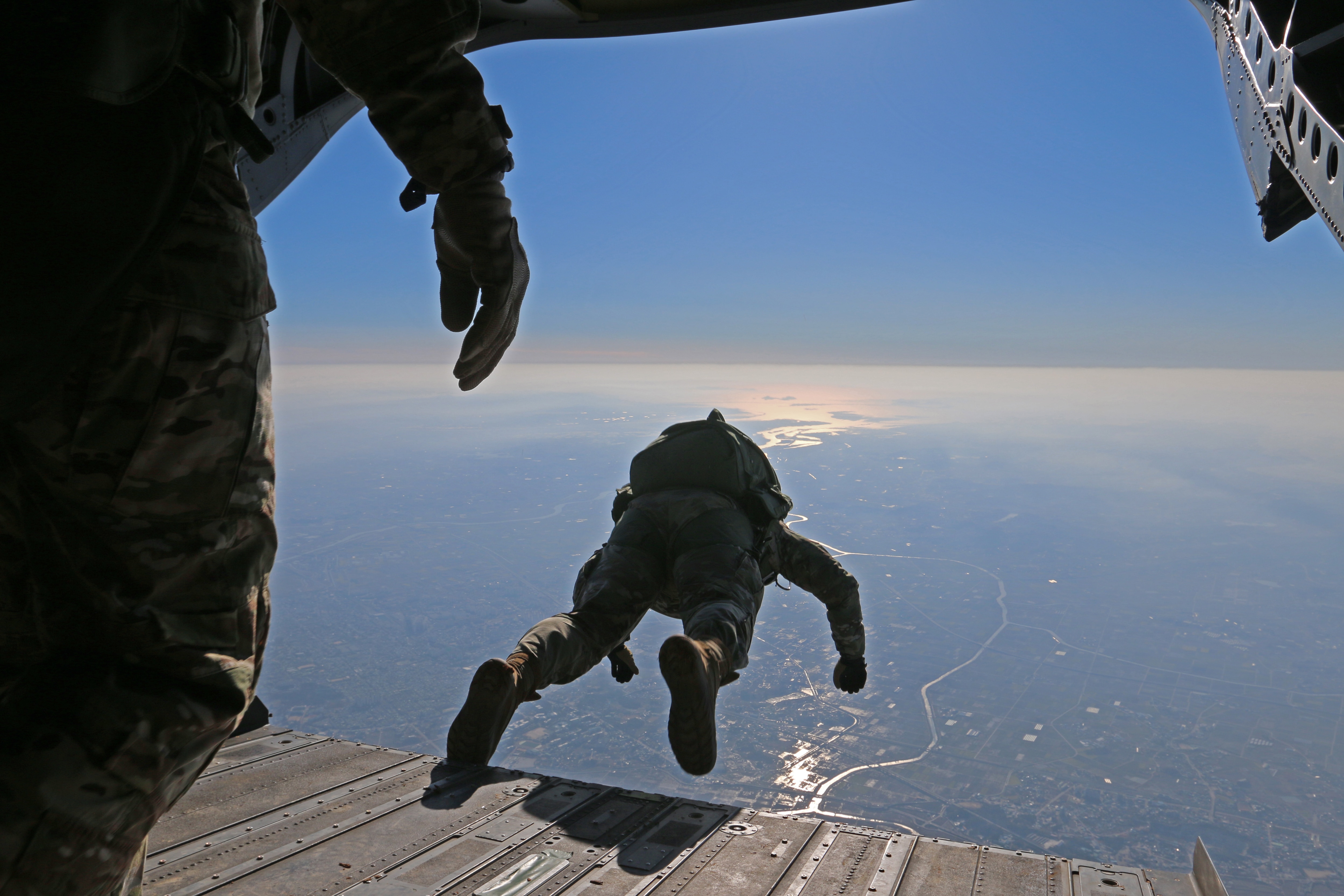 Halo Military Jump