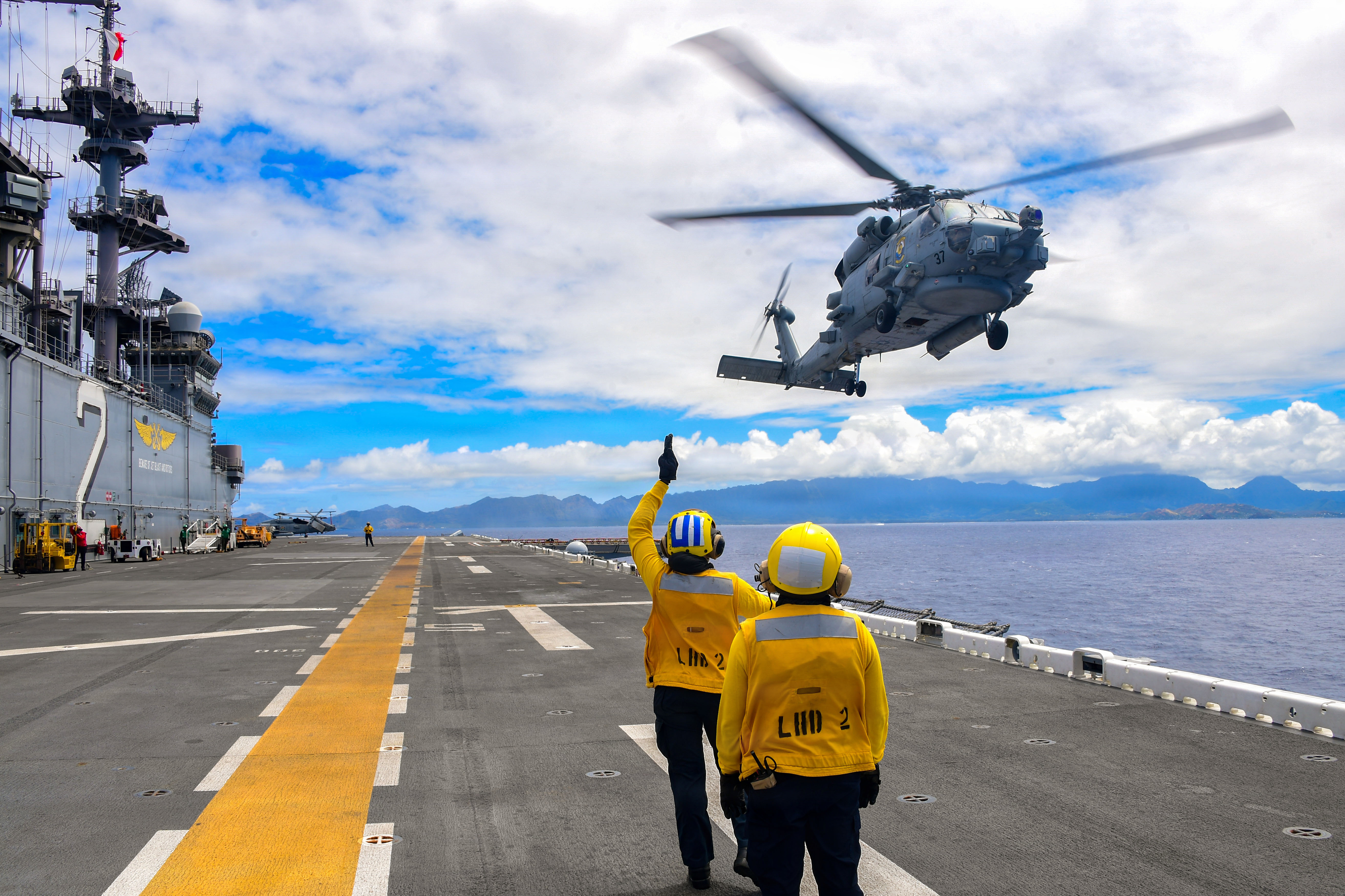 U.S. Navy tests AI-powered sonar to locate submarines during Rim of the Pacific exercise