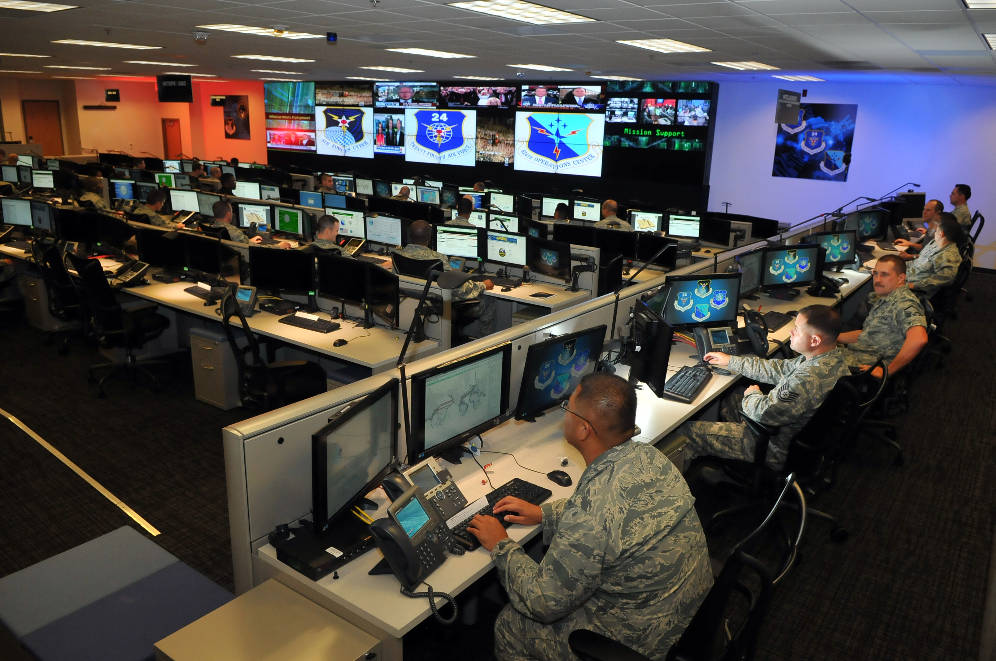 air force eoc