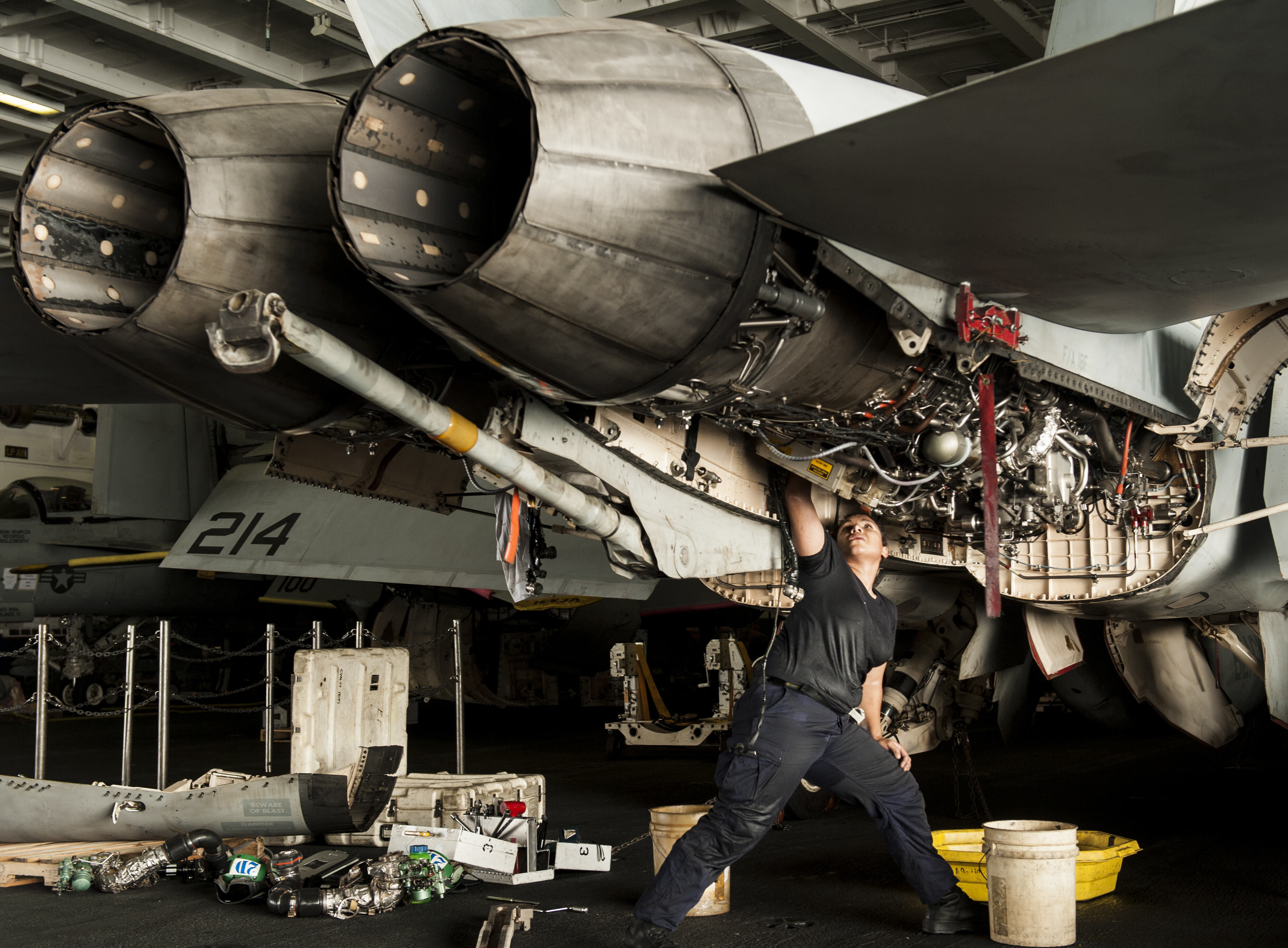 Separate engine fires in 3 Navy, Marine Corps aircraft force emergency landings