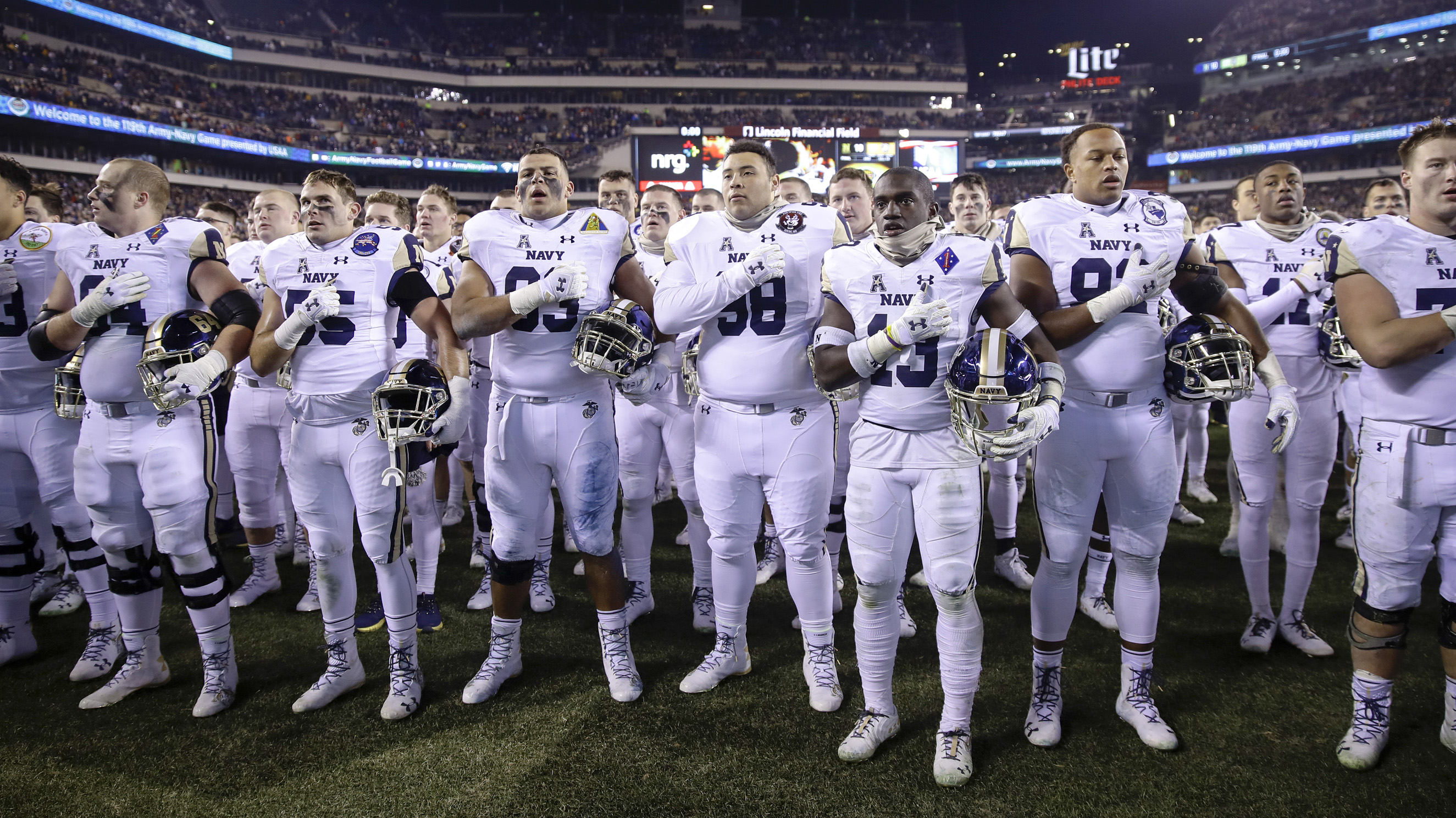 Army Chief of Staff Attends 114th Army-Navy Game, Article