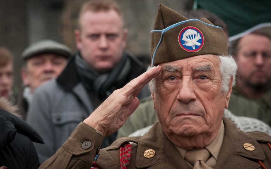 WWII paratrooper takes to the skies at 98