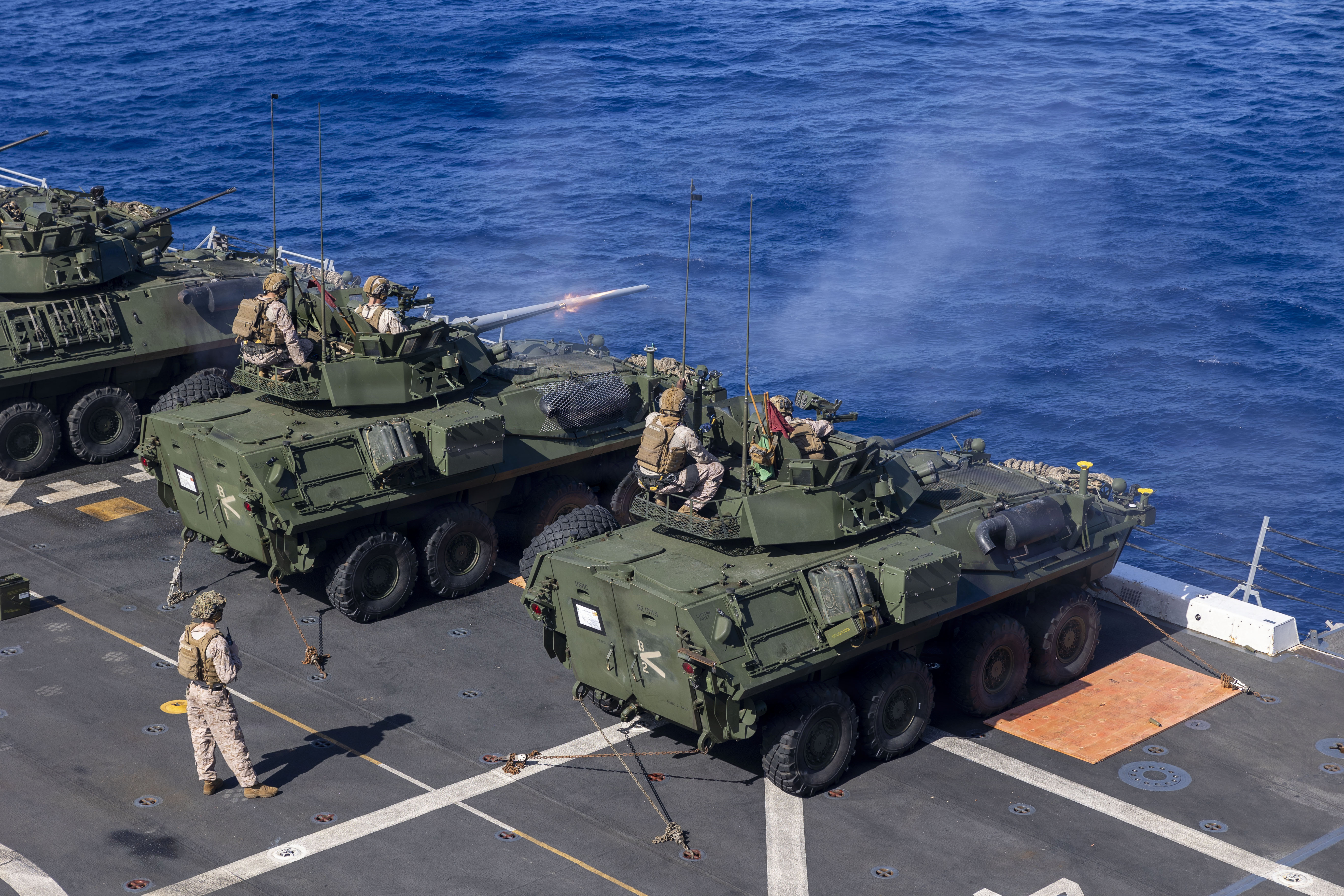 Marine Corps looks to equip armored vehicles with 360-degree
