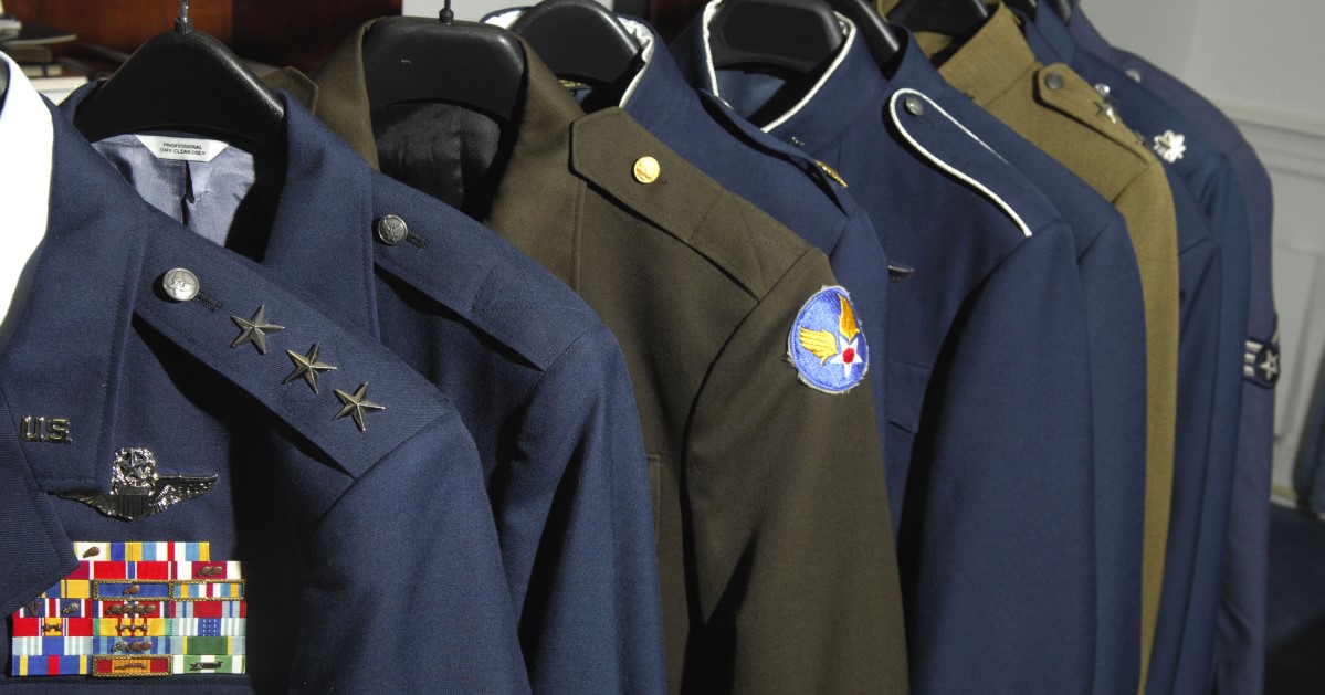Ranking the Blue Jackets' Uniform History