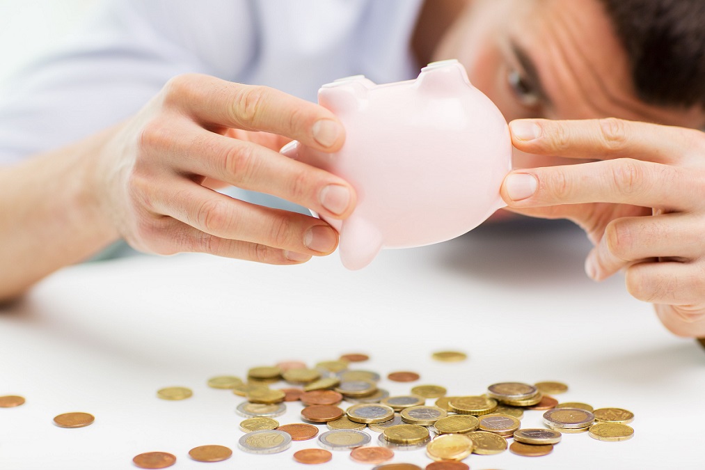 Financial resources for troops if the government shutdown stops pay