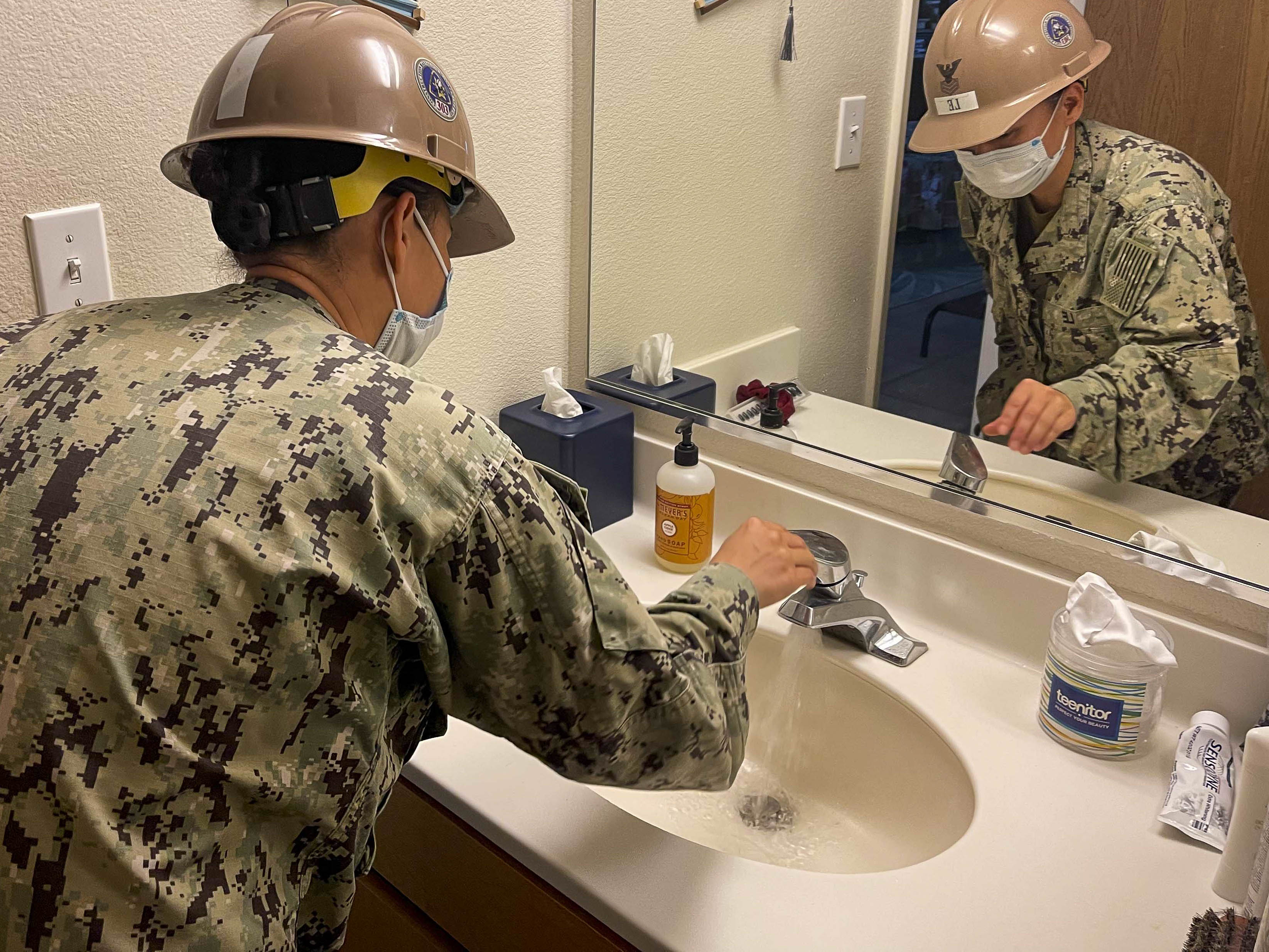 Guidance needed for doctors treating DOD, VA patients exposed to jet fuel in Hawaii water, report says