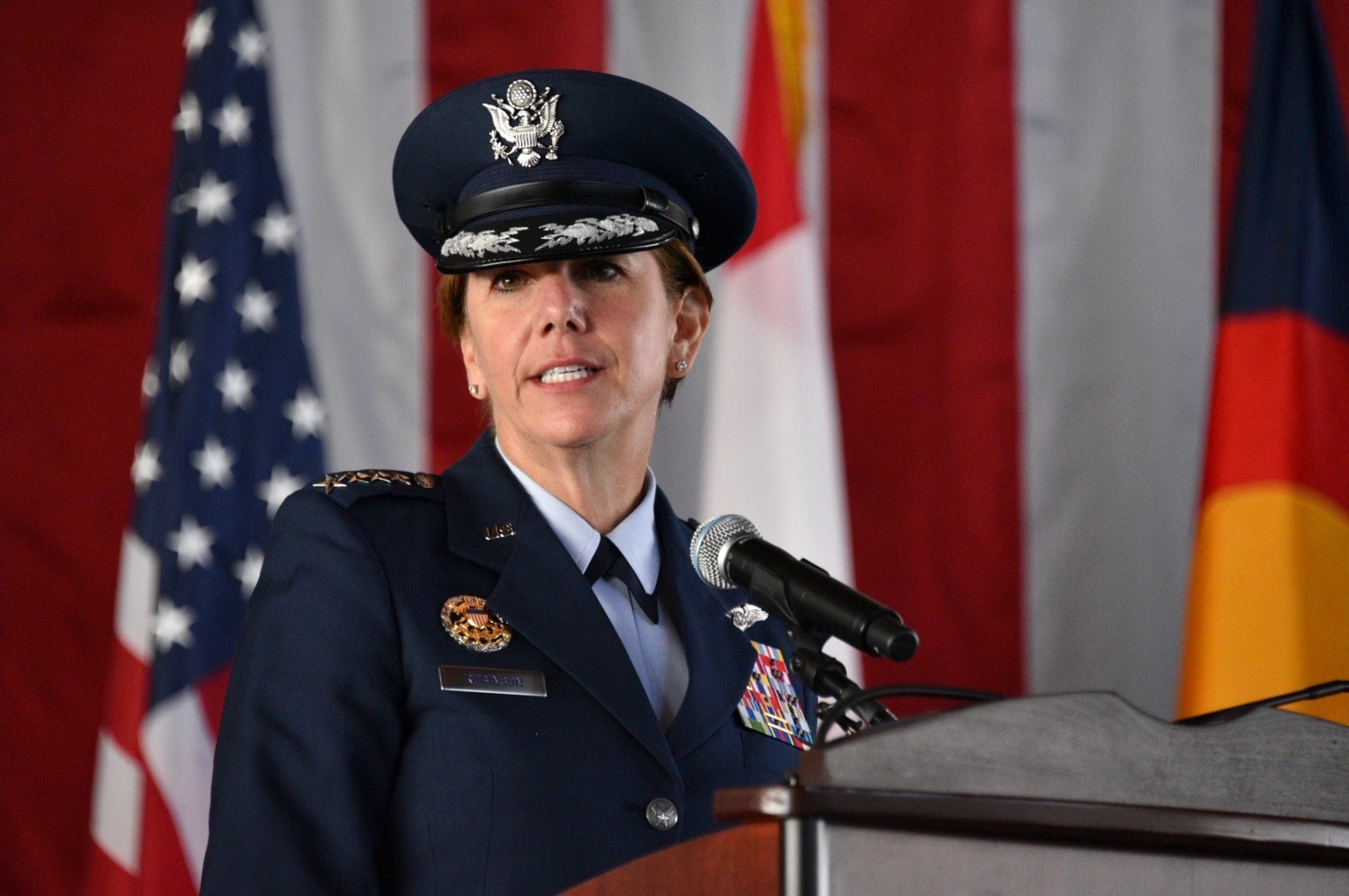 Gen. Lori Robinson becomes first woman to lead top-tier U.S. combat command