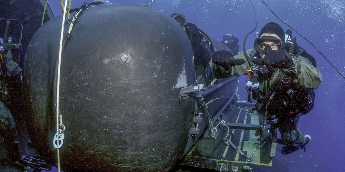 SEALs revive stealthy submarine delivery team in Virginia