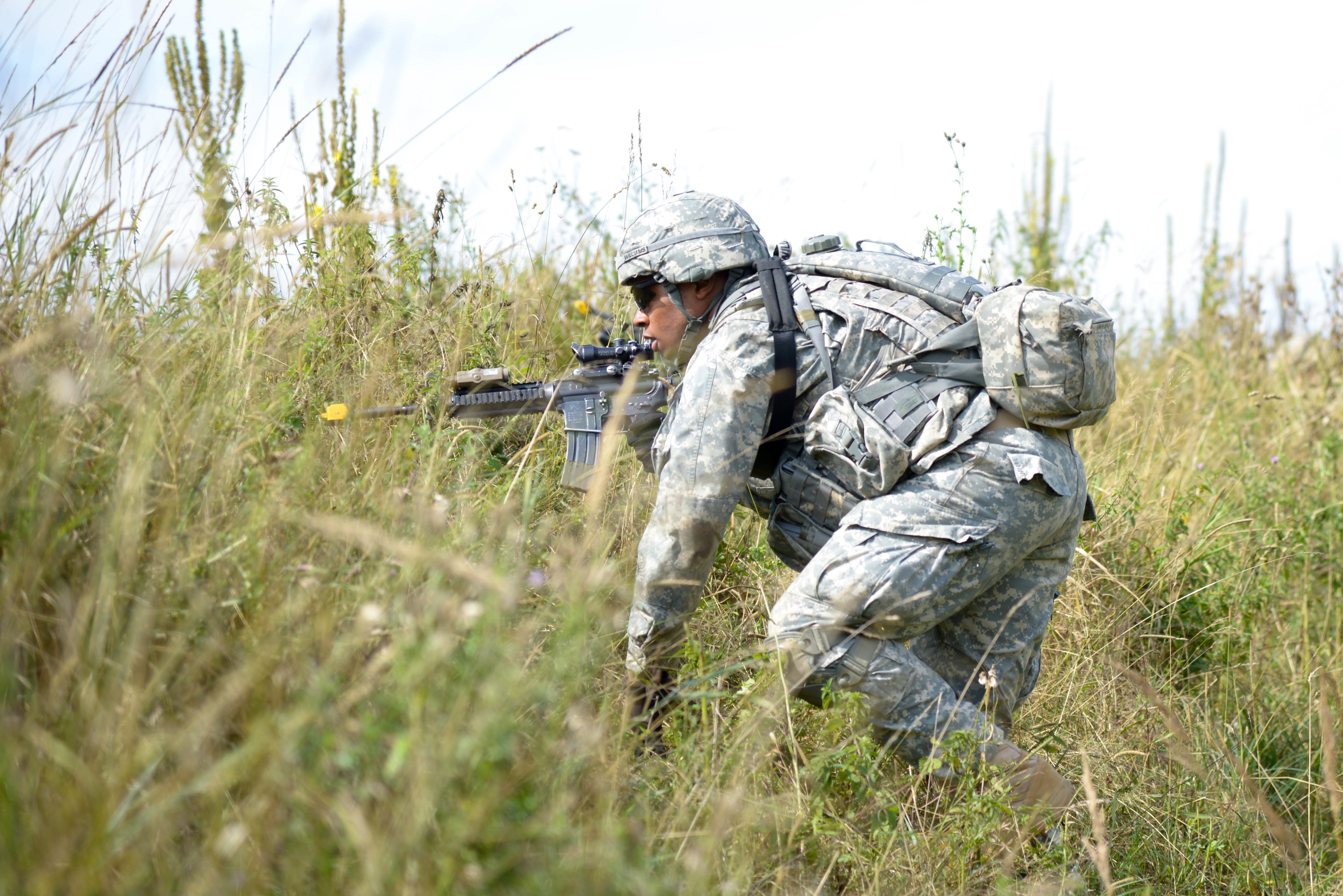 Army updates guide to NCO career tracks