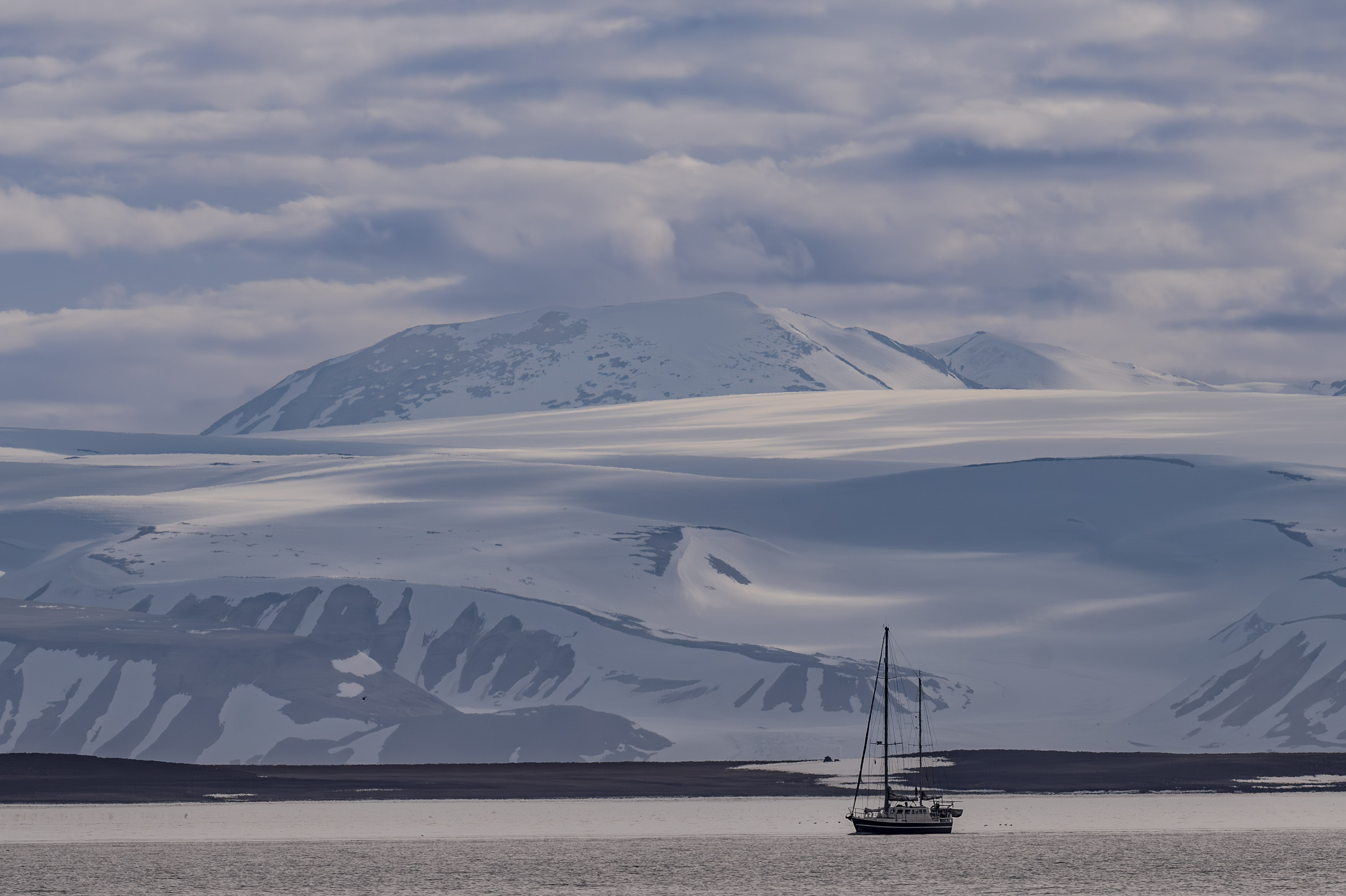 NATO Foils Russian Subsea Cable Sabotage Near Svalbard