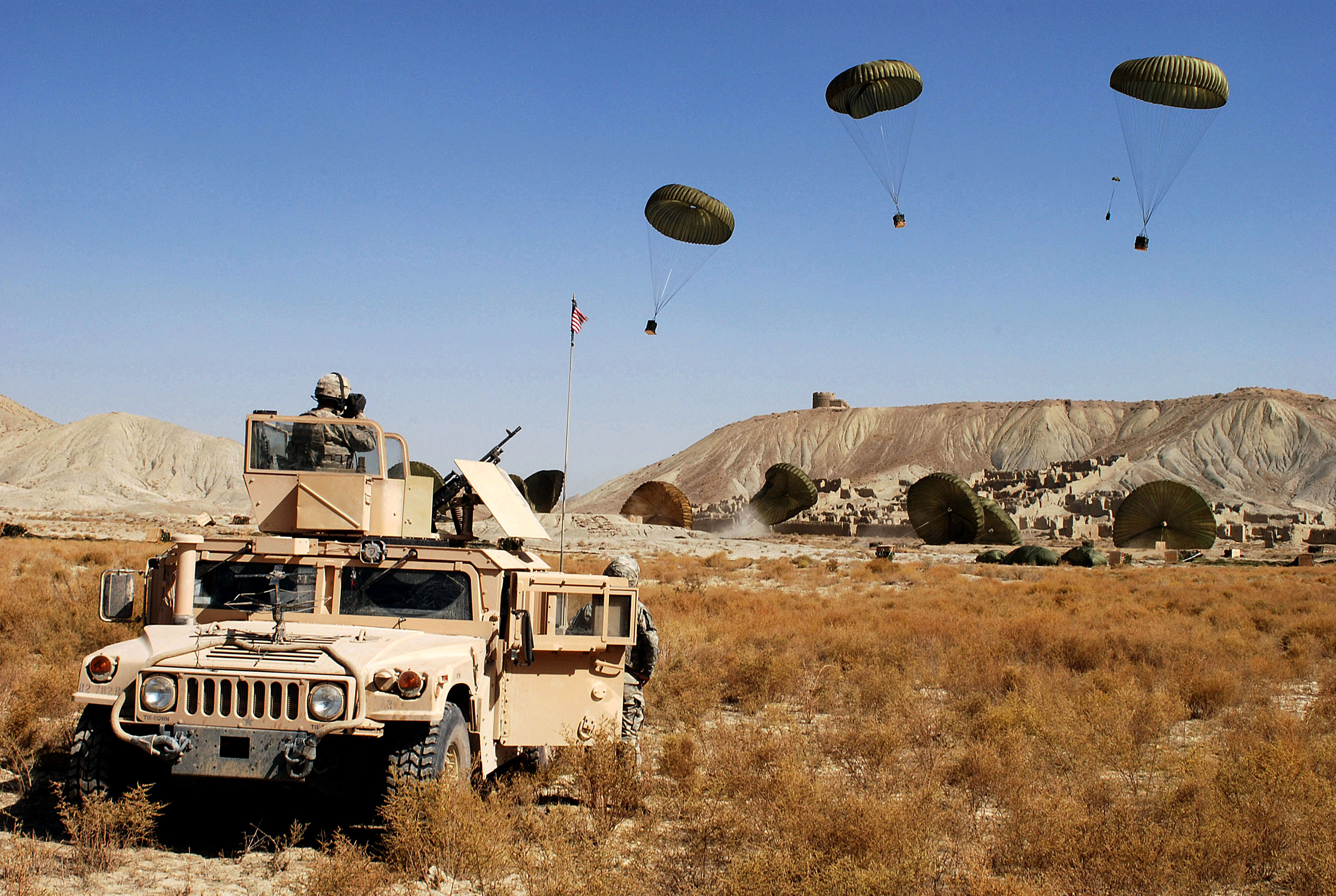 Army celebrates 75 years of the American paratrooper