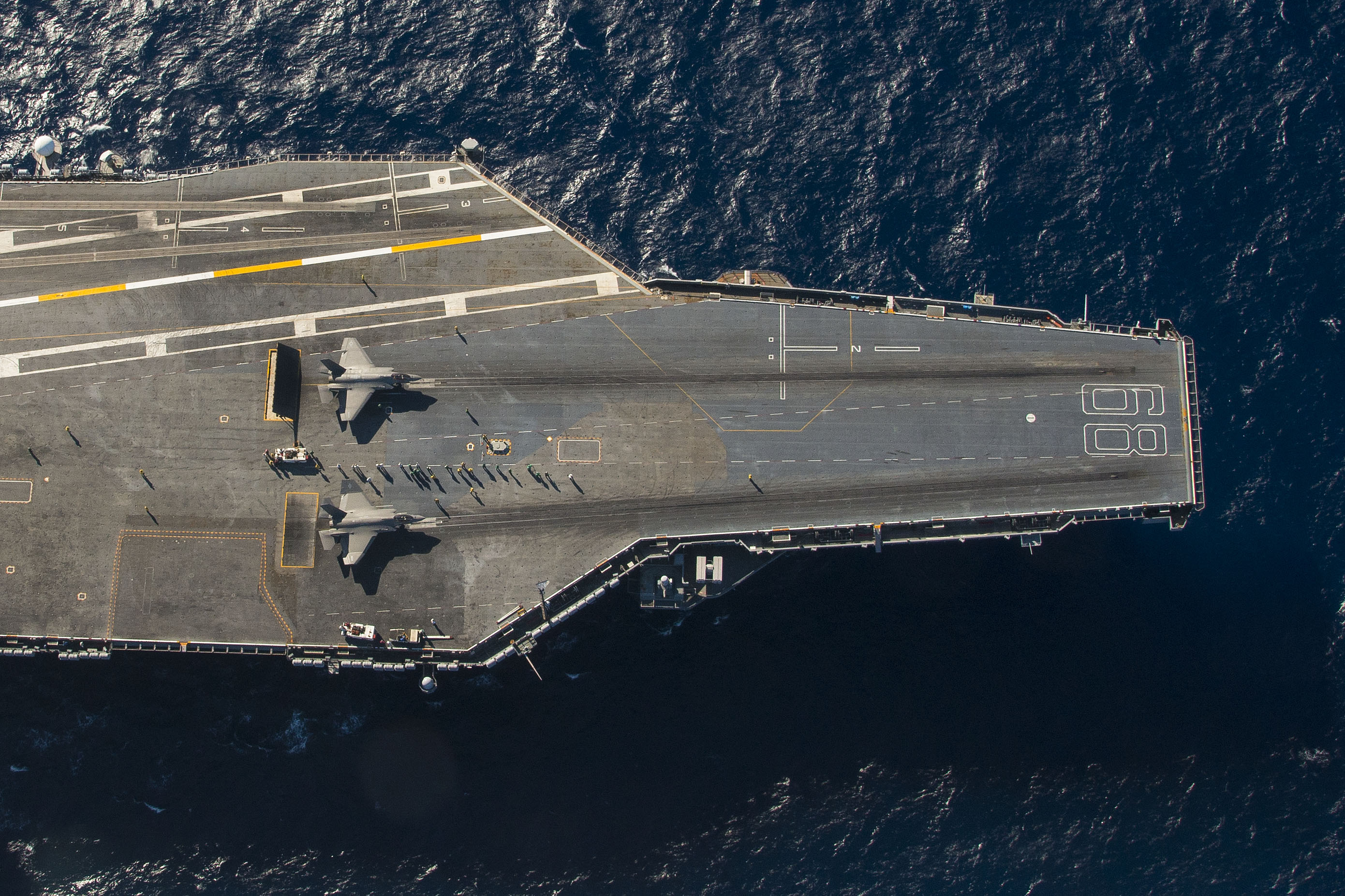 nimitz aircraft carrier