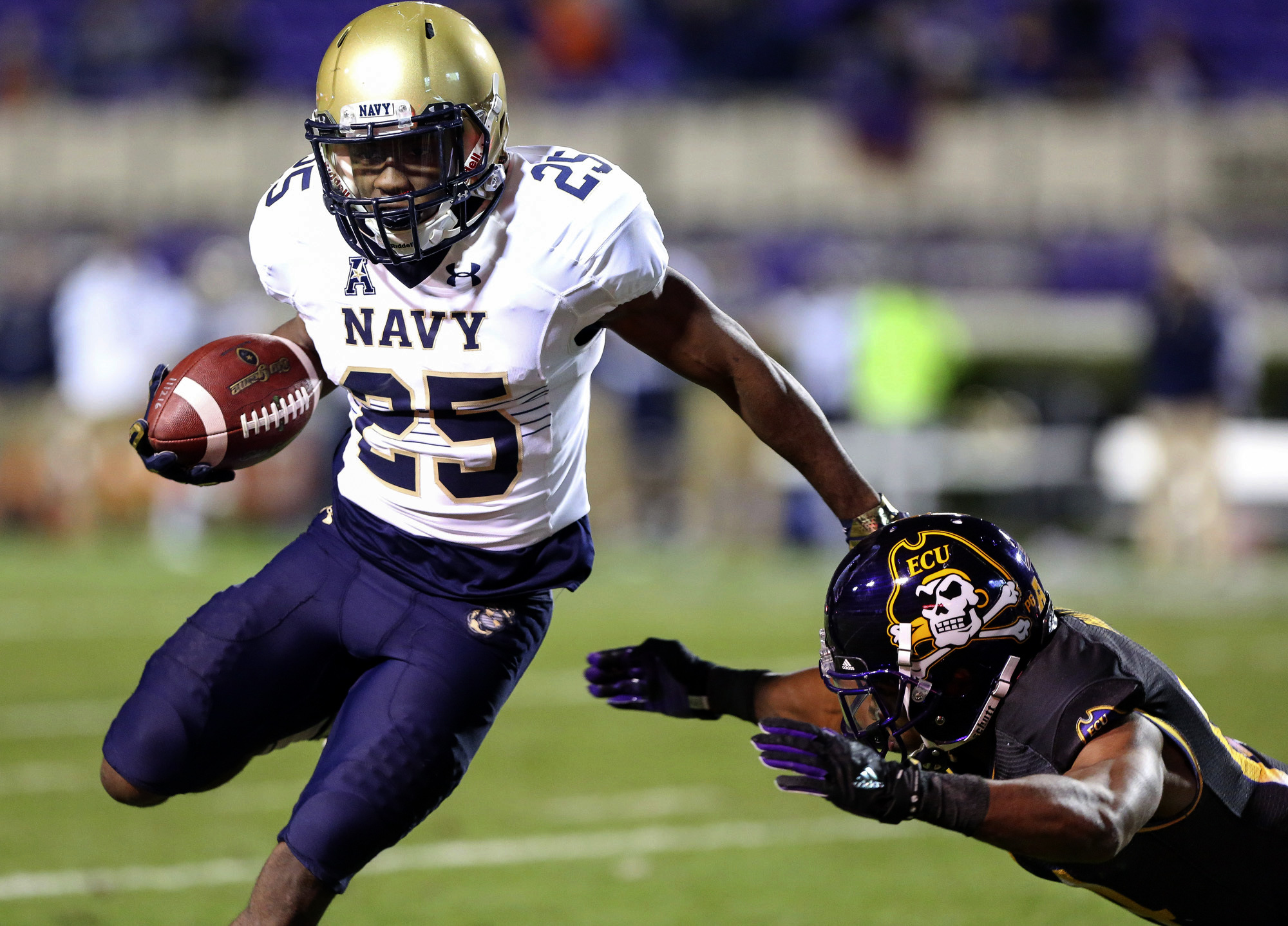 Worth scores 4 TDs, Navy beats East Carolina 66-31