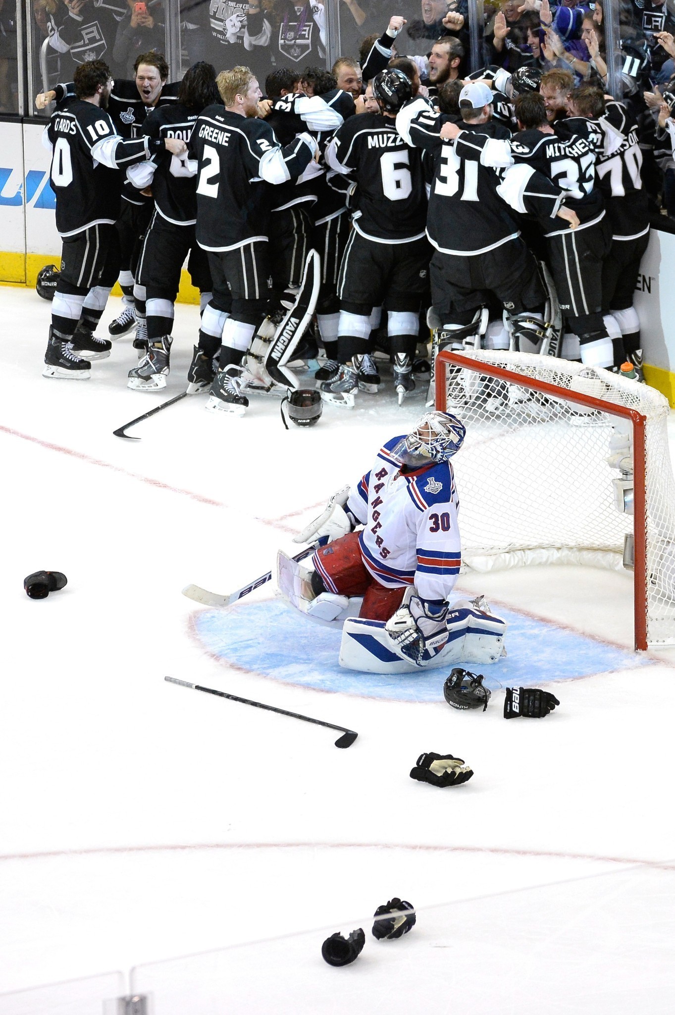 Kings win second Stanley Cup in three years