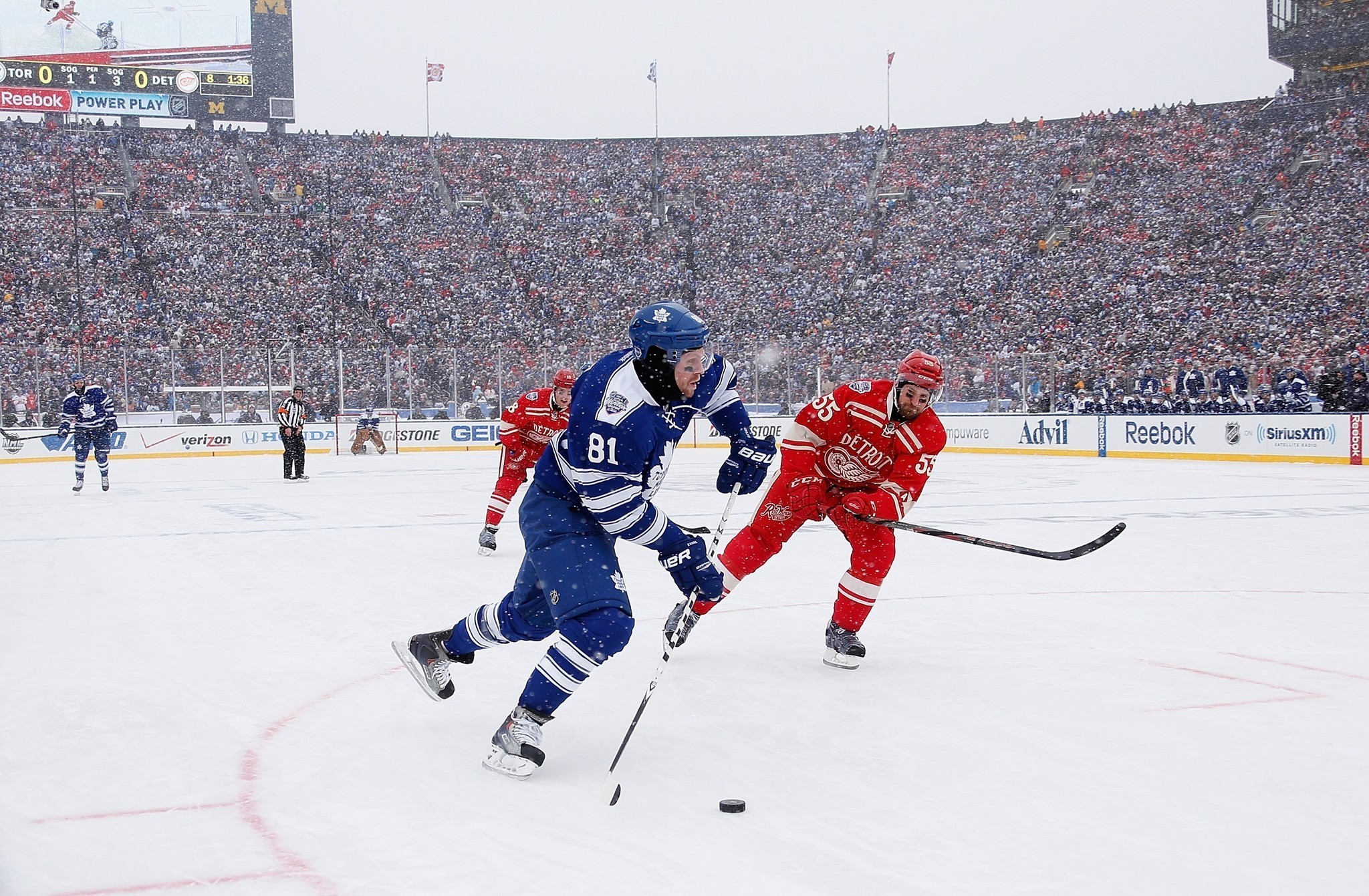 NHL Jan.01/2014 Winter Classic Toronto Maple Leafs - Detroit Red Wings 