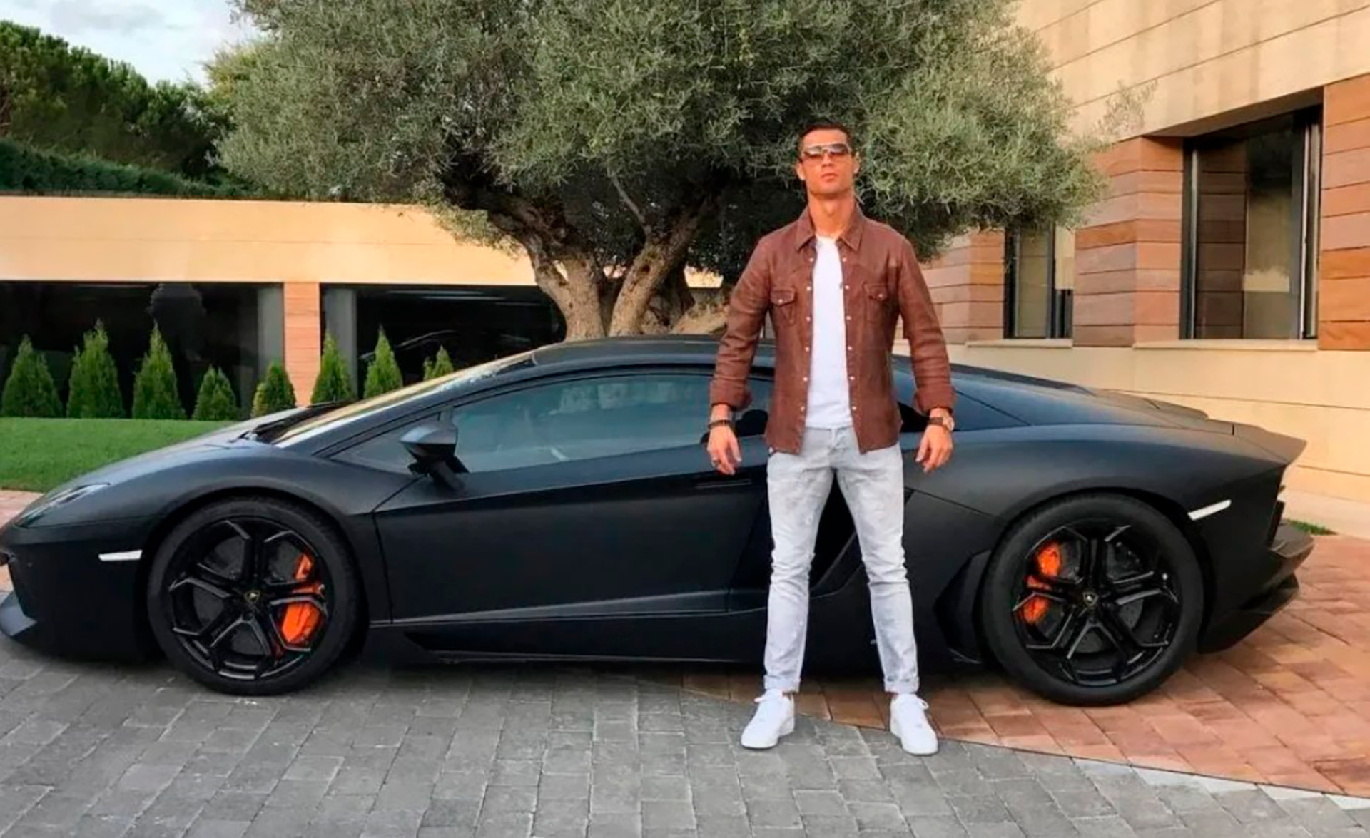 Cristiano Ronaldo coches: La impresionante colección de coches de Cristiano  Ronaldo - Tres Ferrari, dos Lamborghini, dos Bugatti, dos