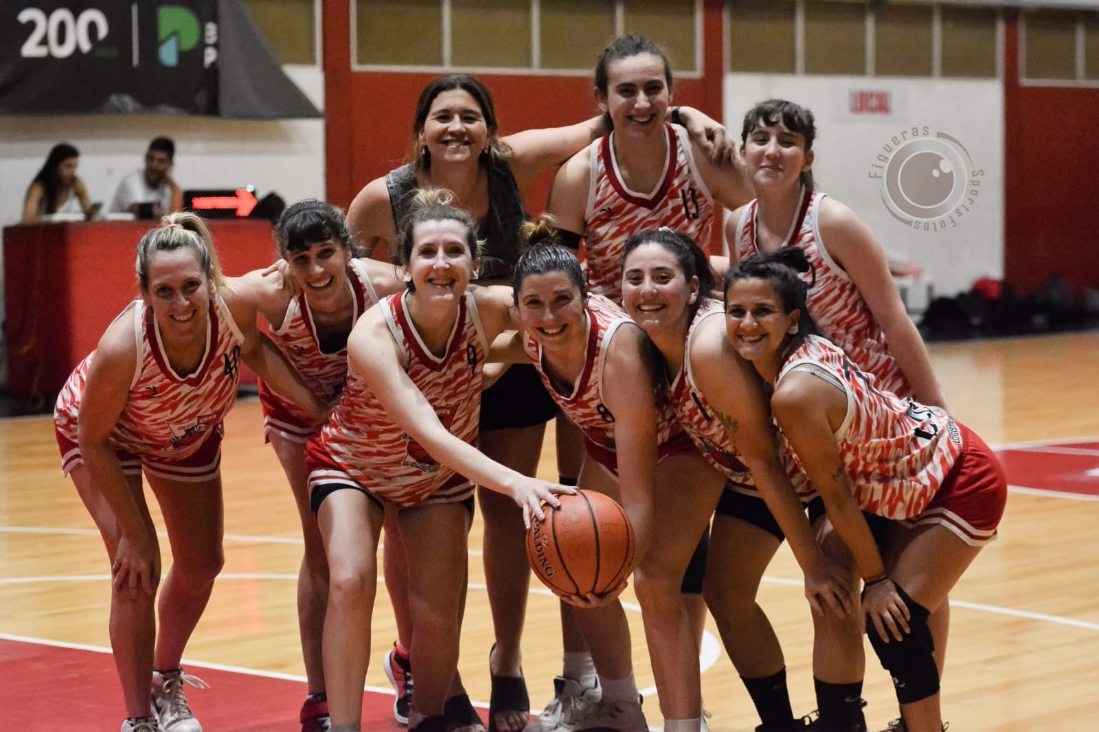 Una nueva regla en el básquet femenino genera preocupación en las  jugadoras: “Es totalmente discriminatoria” | TN