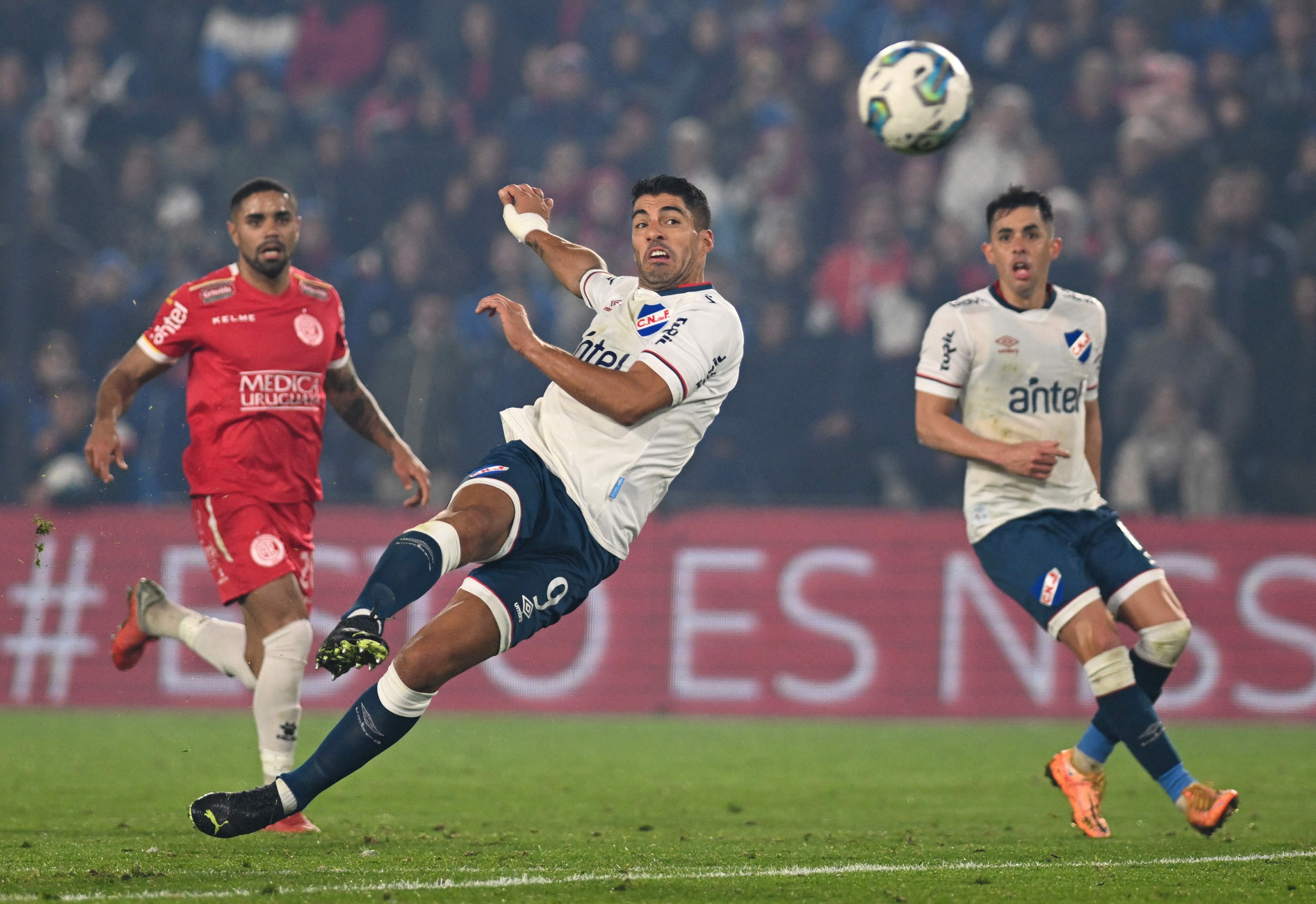 Luis Suárez anotó su primer gol con Nacional