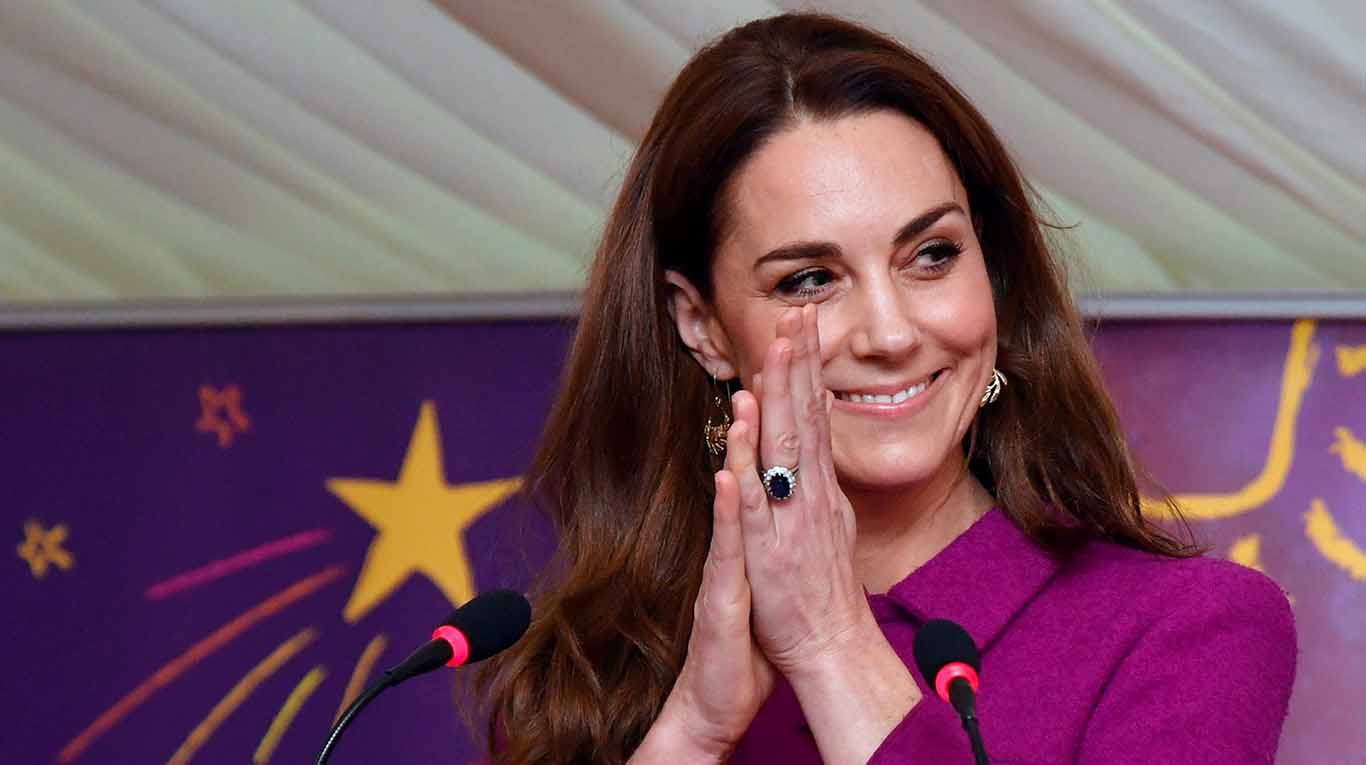 Kate Middleton cumple 38 años eclipsada por la renuncia de Harry y Meghan  Markle a la familia real | TN