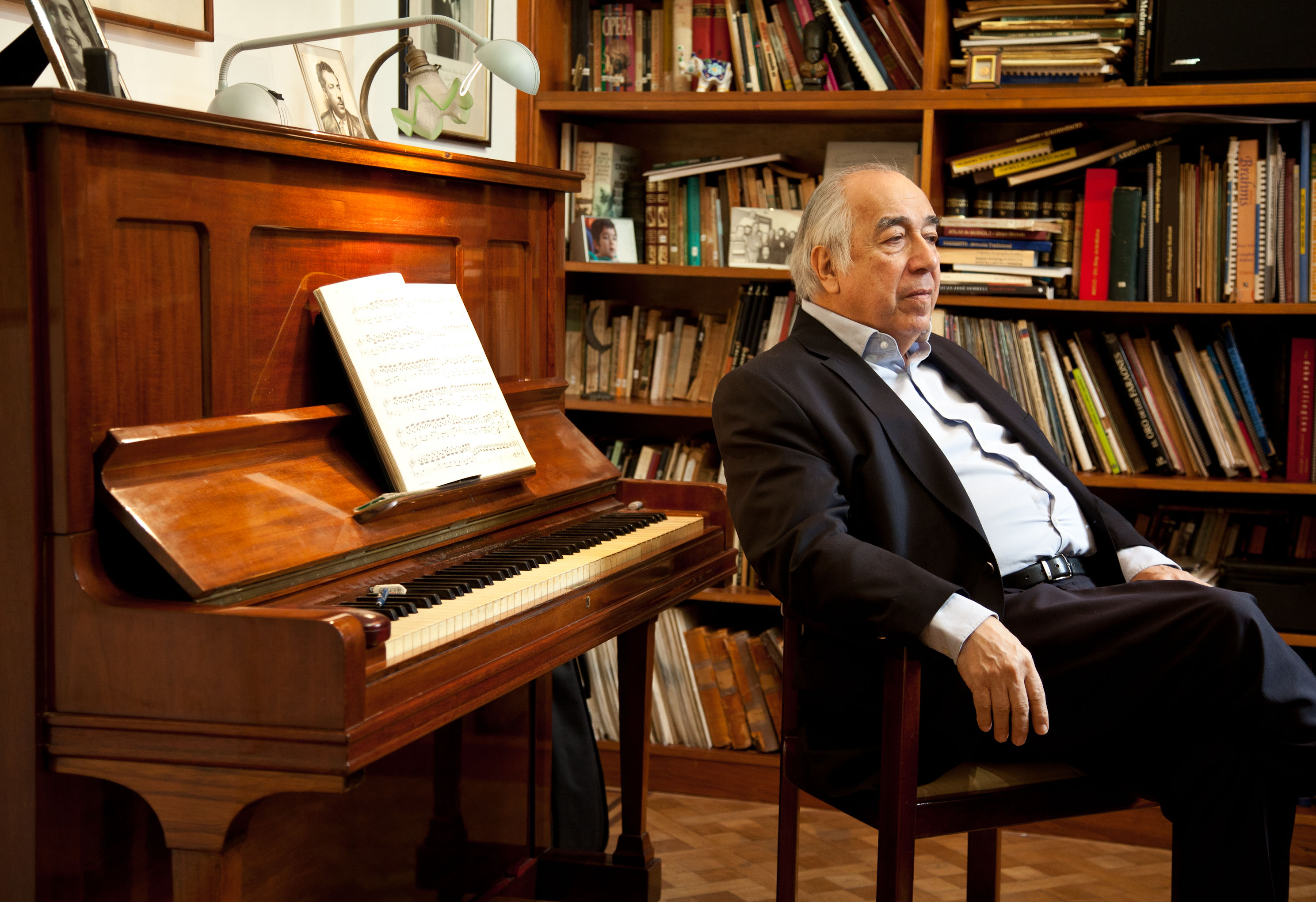 Manolo Juárez/Solo piano y algo más rybvKV60Qx_1256x620.jpg