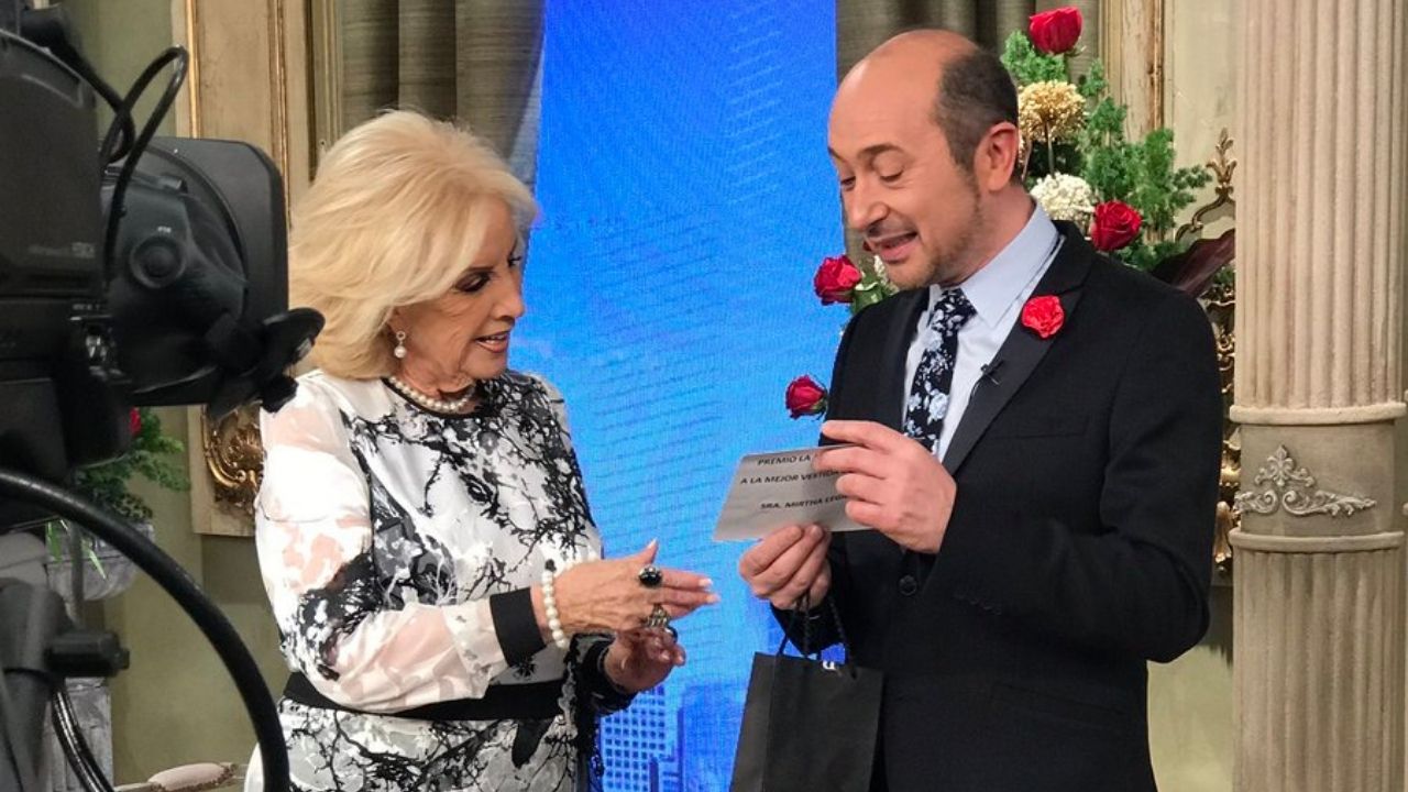 Claudio Cosano adelantó detalles de los looks de Mirtha Legrand para el regreso a la tv: "Los perfeccioné"