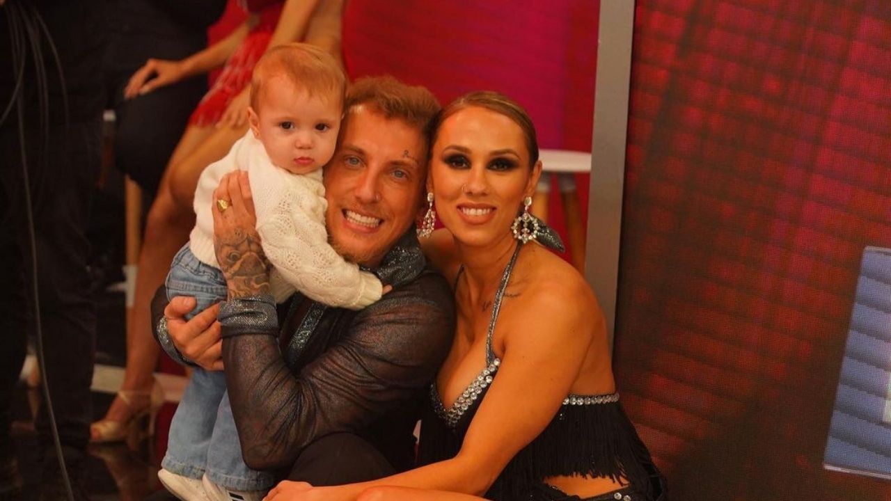 Barby Silenzi desafió con una foto de Abril y El Polaco a su hermana Florencia tras la muerte de su madre