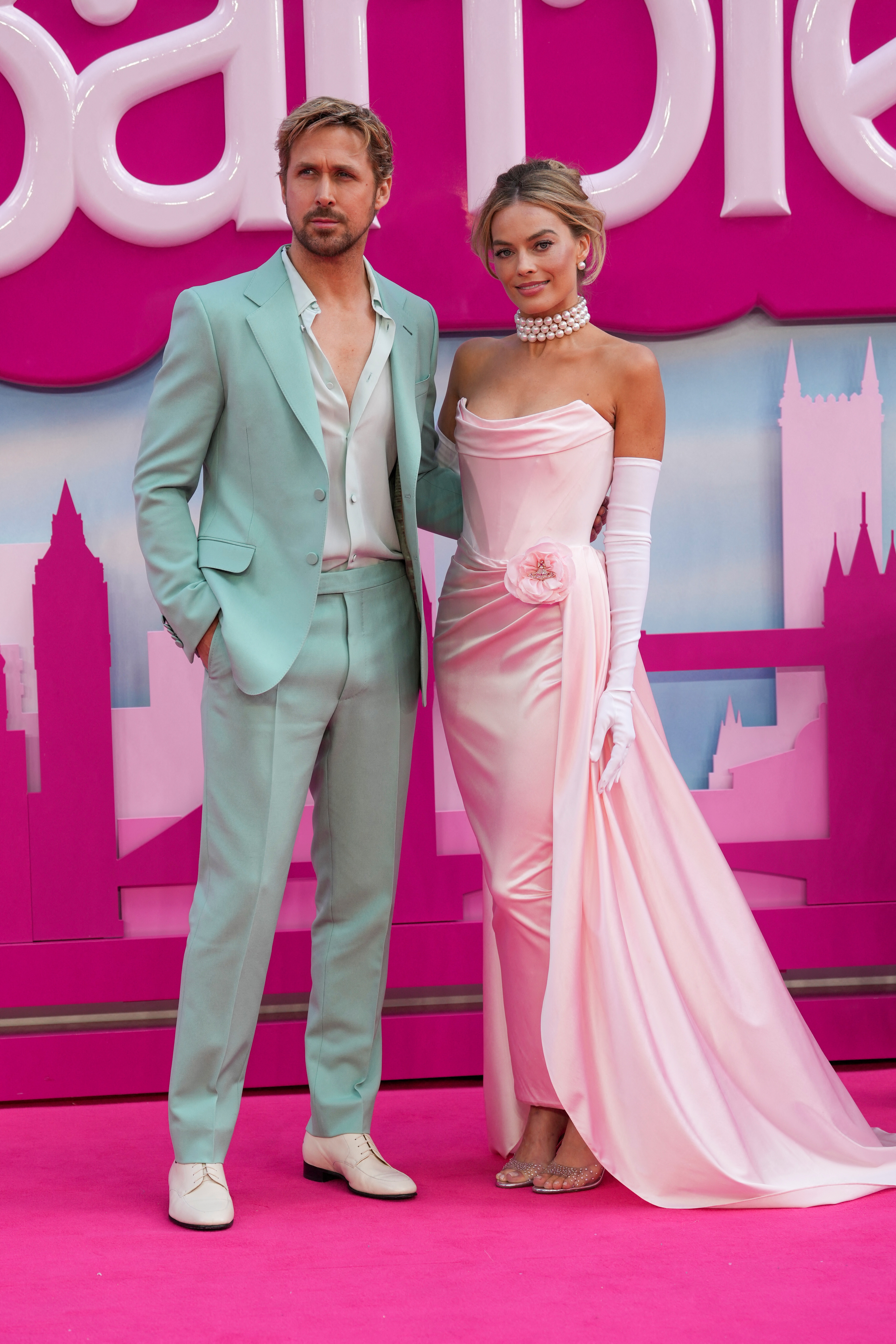 La alfombra rosa en el estreno europeo de 'Barbie' en el centro de Londres