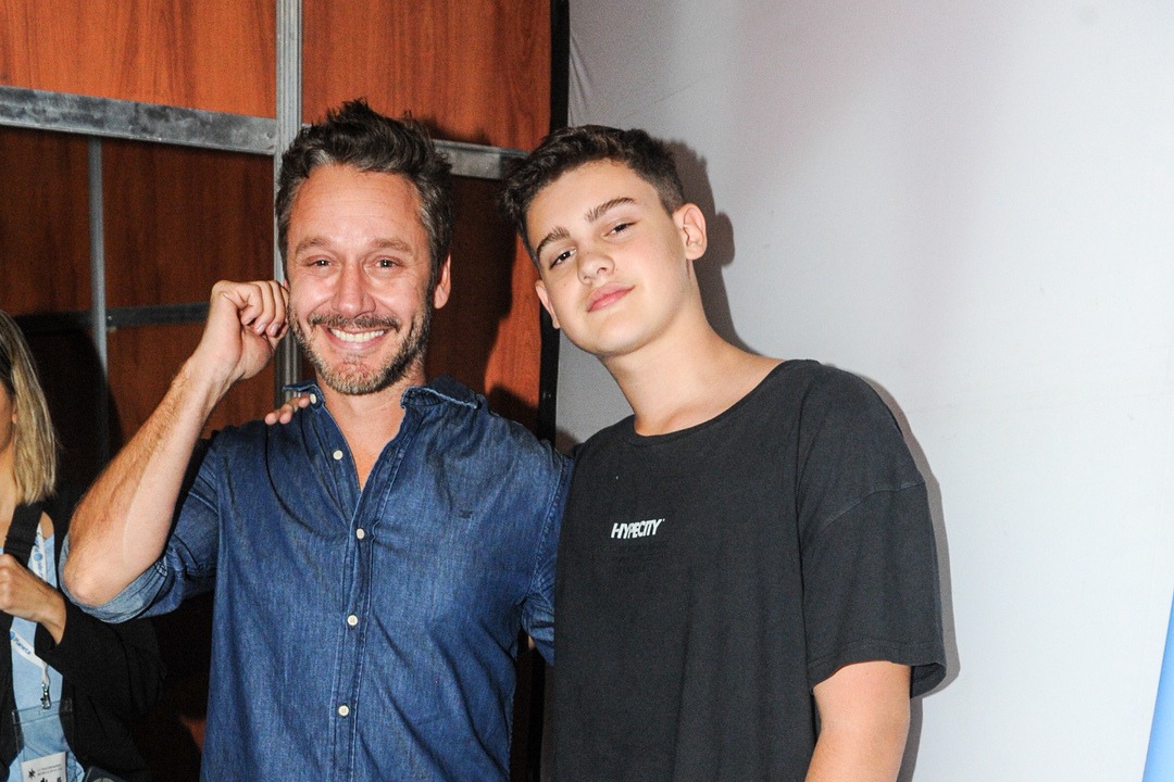 Benjamín Vicuña y Bautista Vicuña en la Feria del Libro. (Fuente: RS Fotos)