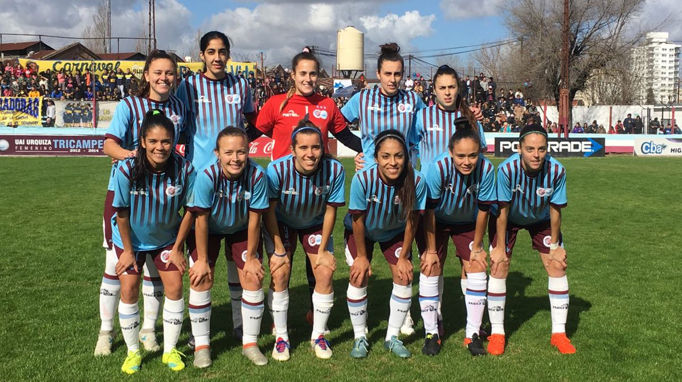 Fútbol en CLUB DEPORTIVO UAI URQUIZA CLUB DEPORTIVO UAI URQUIZA