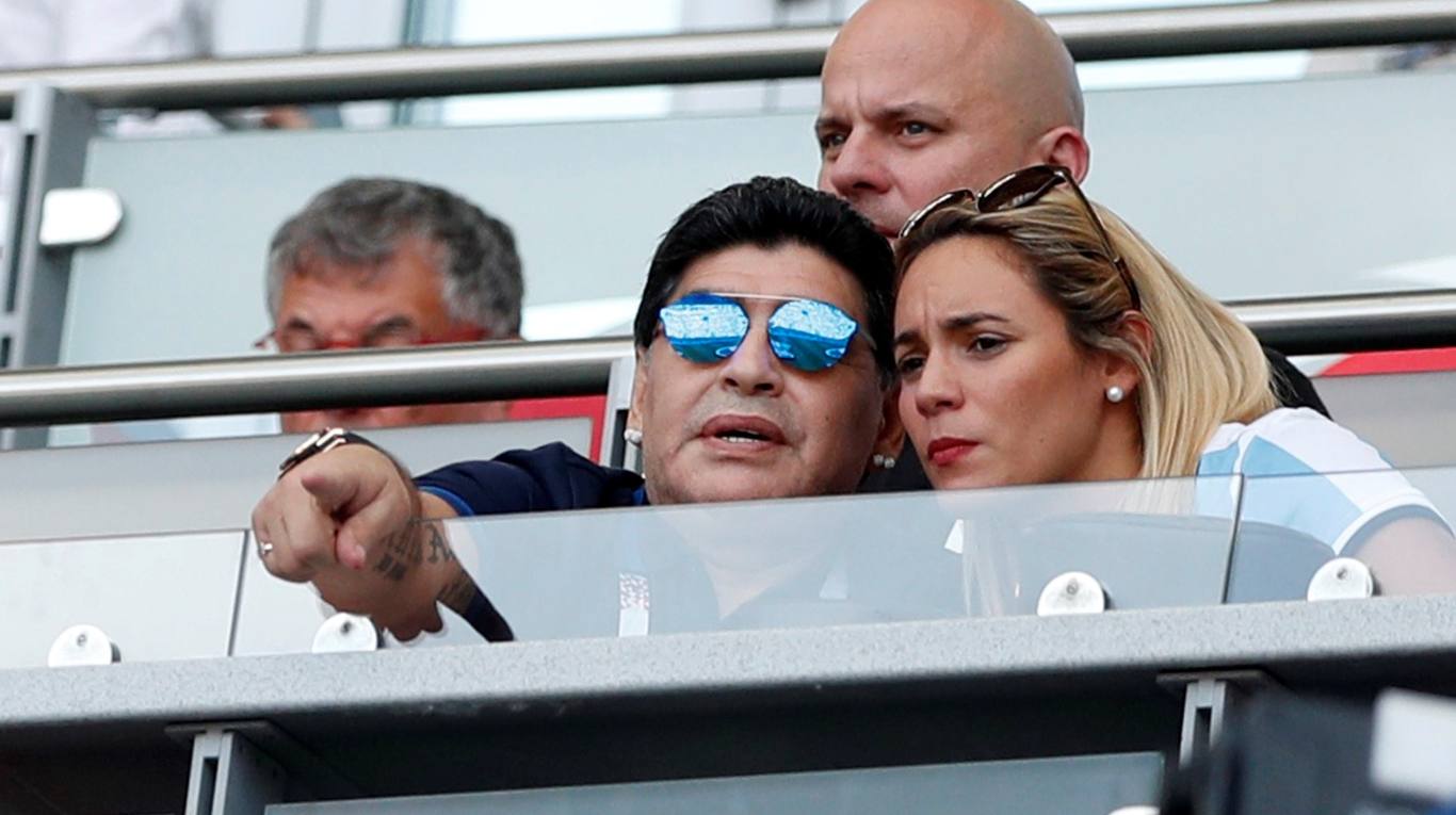 Bokep Maradona - QuÃ© habÃ­a en el contenedor con las pertenencias de Diego Maradona que llegÃ³  desde Dubai | TN