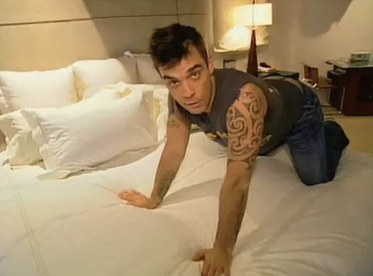 Robbie Williams también fue parte de MTV Cribs / Foto: captura