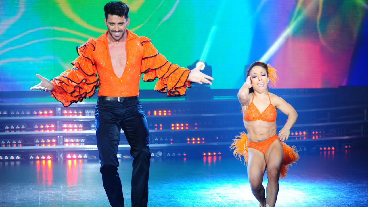 Hernán Piquín y Noelia Pompa en el merengue