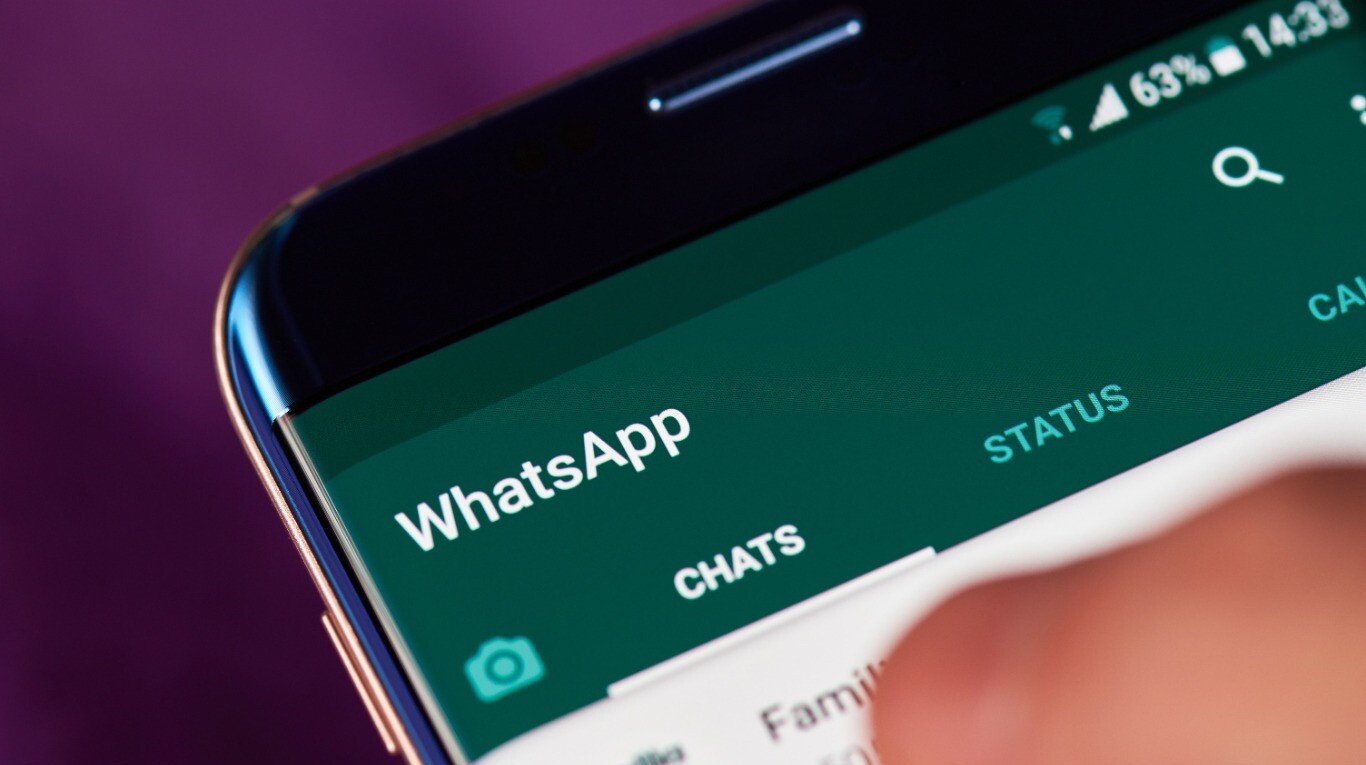 WhatsApp podría sancionar a los que manden una conocida foto (Foto: Adobe Stock).
